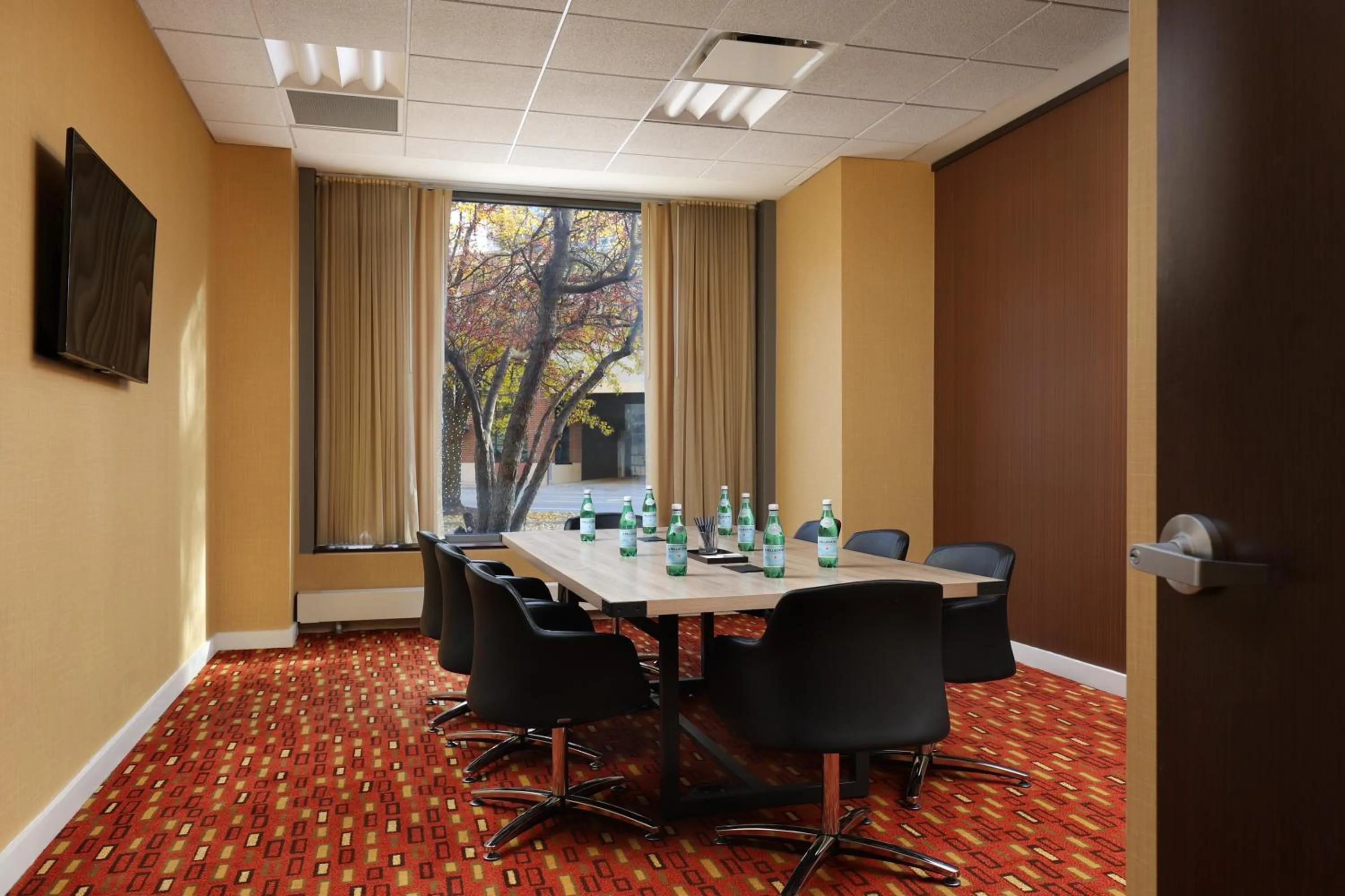 Meeting/conference room in Courtyard Grand Rapids Downtown