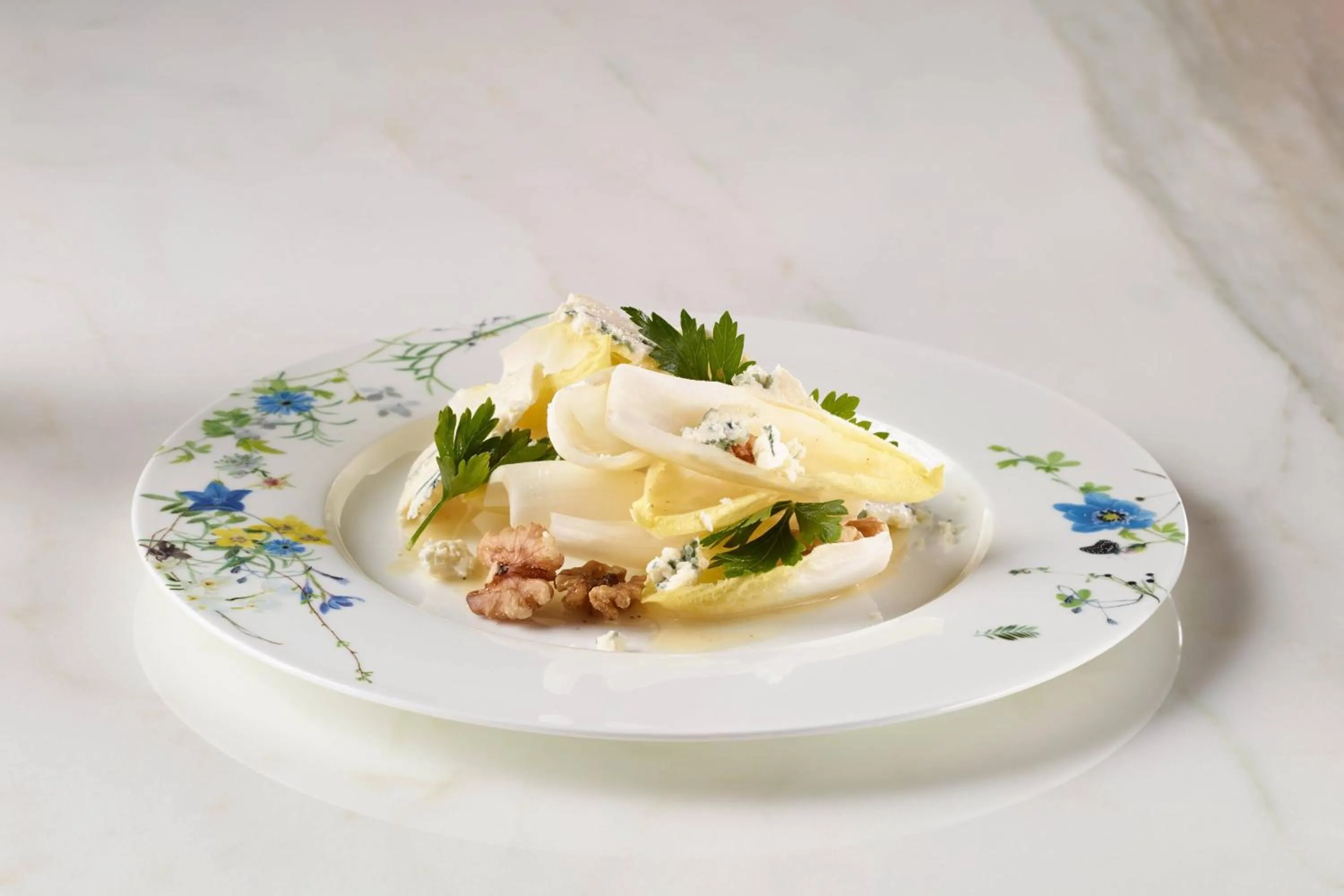 Restaurant/places to eat in JW Marriott Grand Rapids