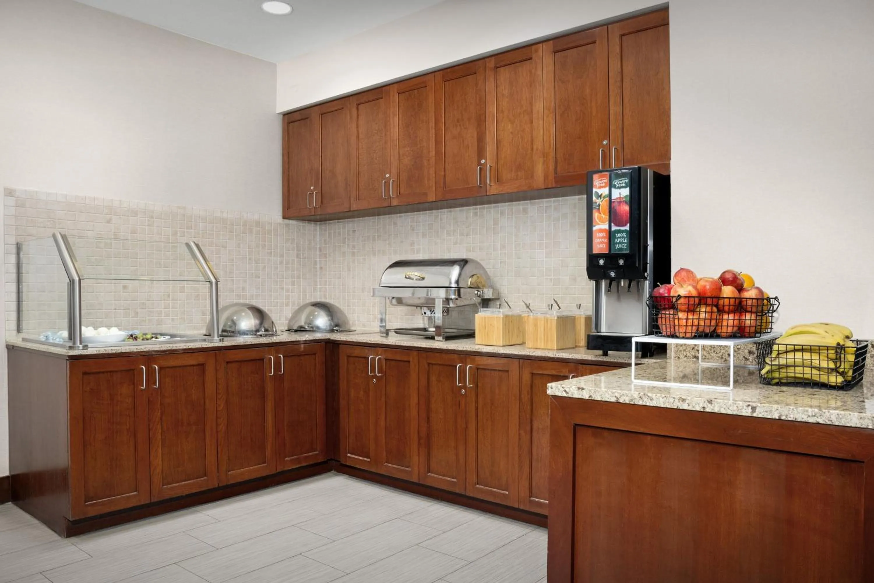 Breakfast in Residence Inn Houston West Energy Corridor