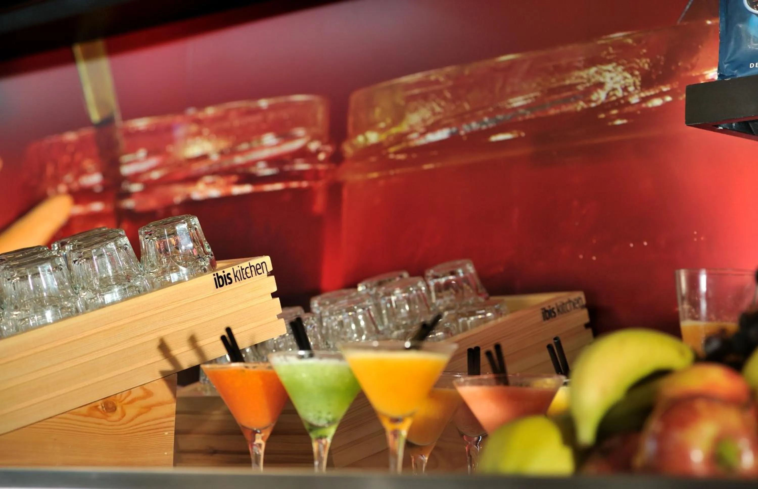 Food and drinks in Ibis Casa Voyageurs