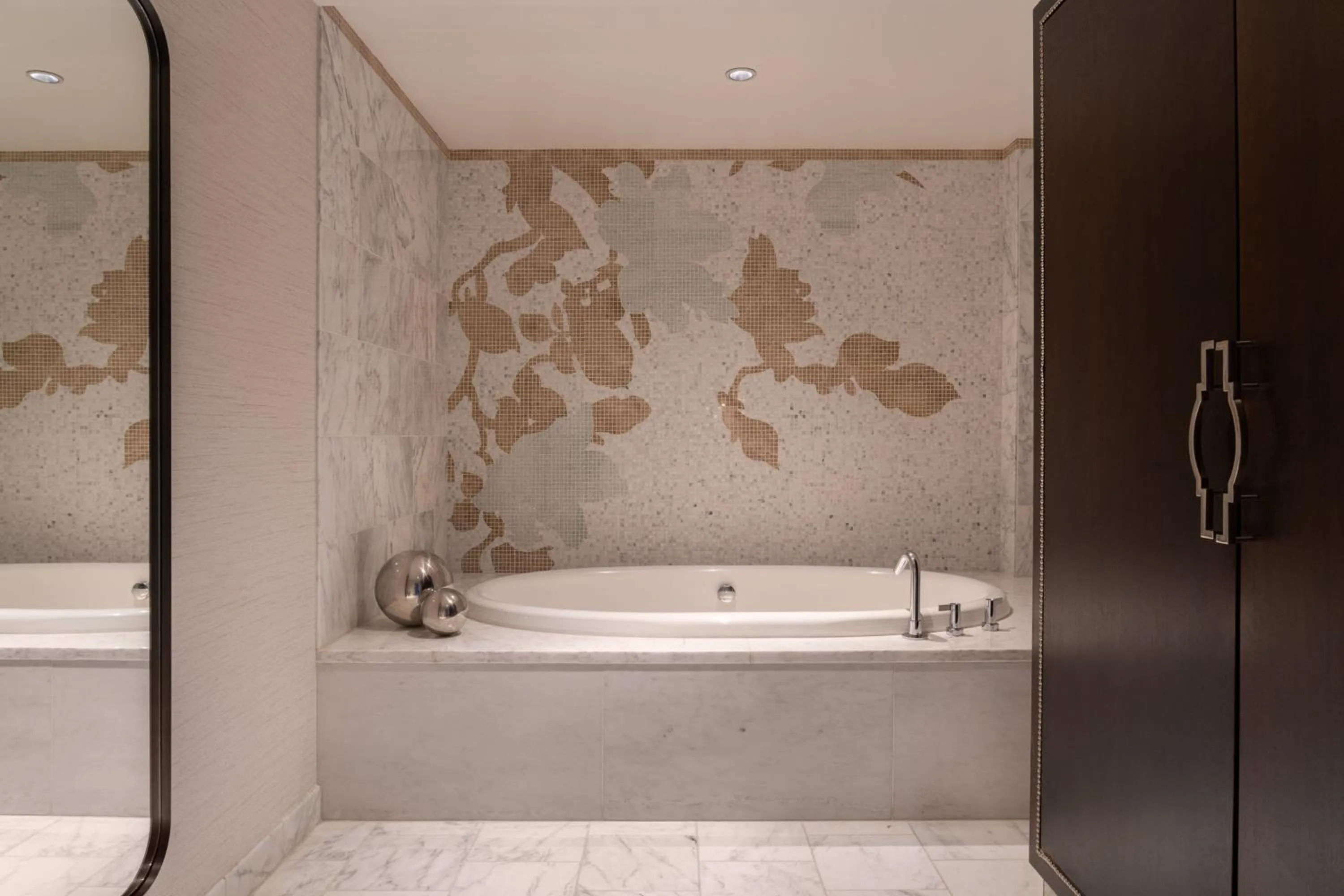 Photo of the whole room in JW Marriott Los Angeles L.A. LIVE