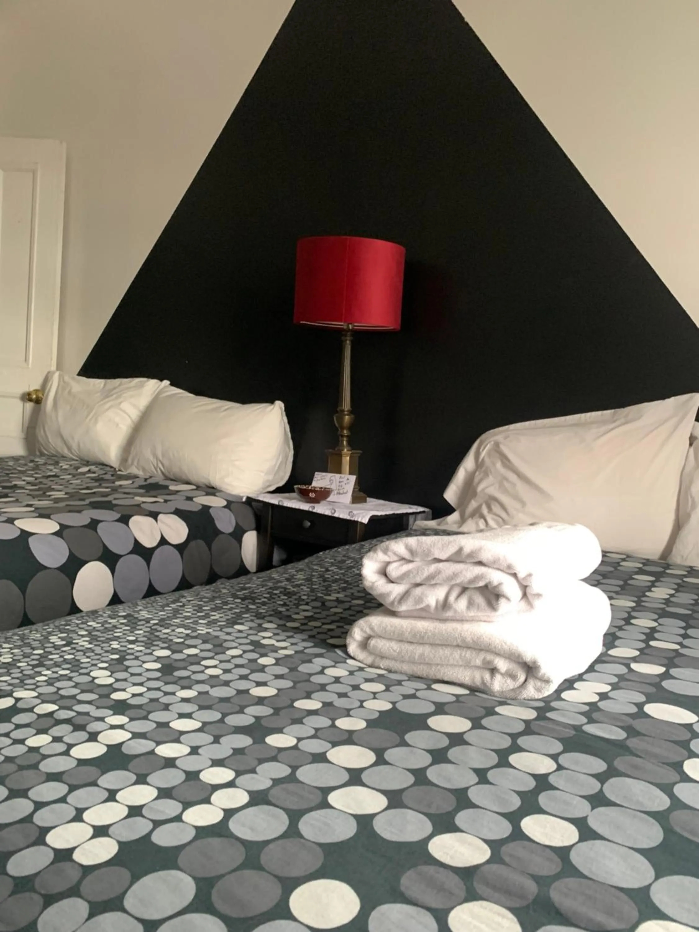 Bed in Pensione Popolo