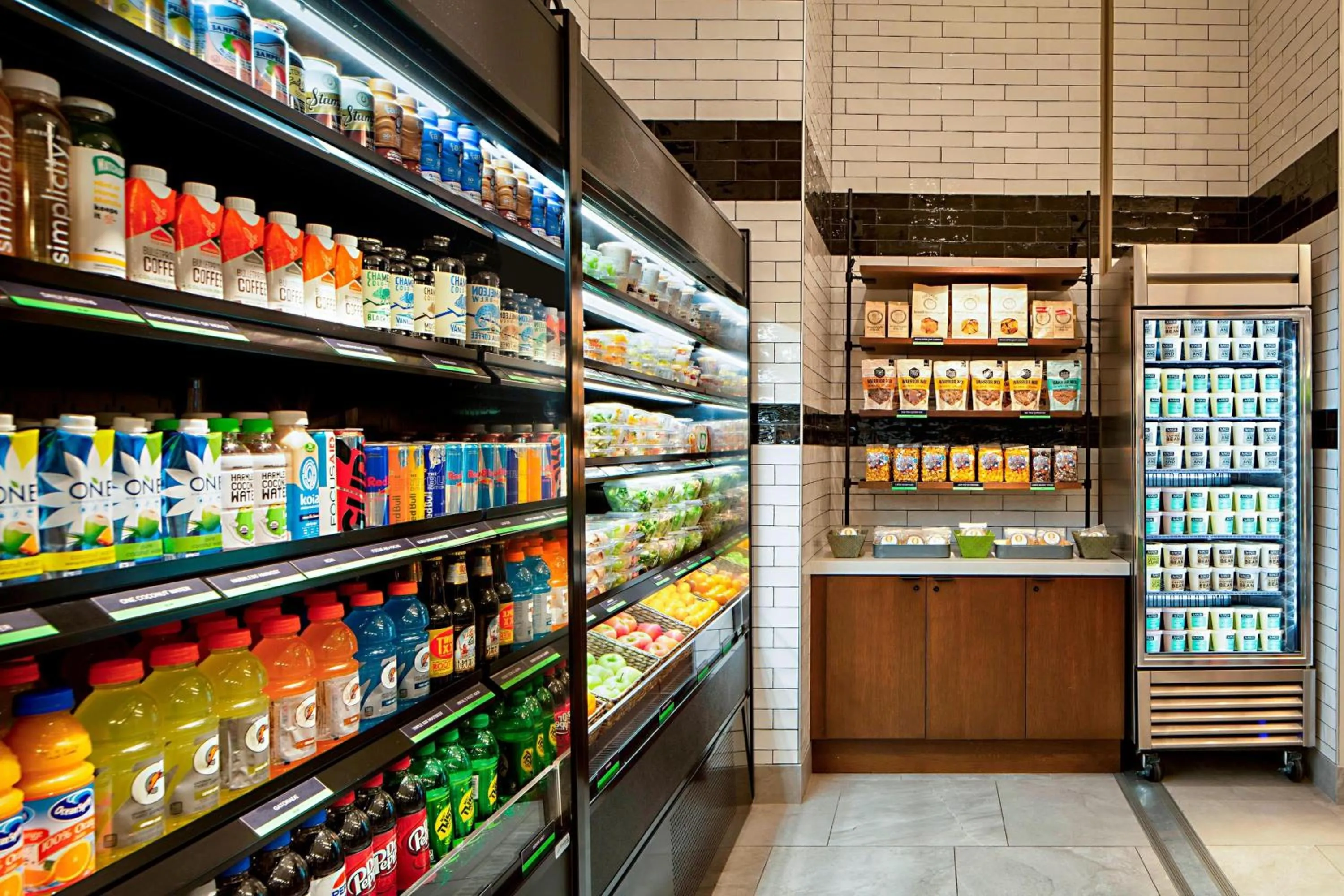 Restaurant/places to eat in Indianapolis Marriott Downtown