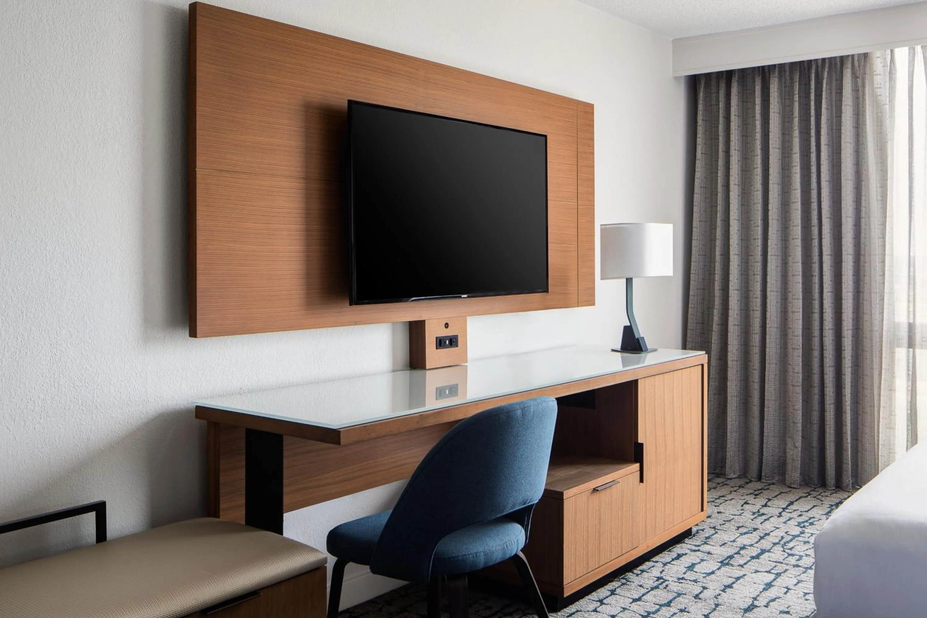 Bedroom in Houston Marriott South at Hobby Airport