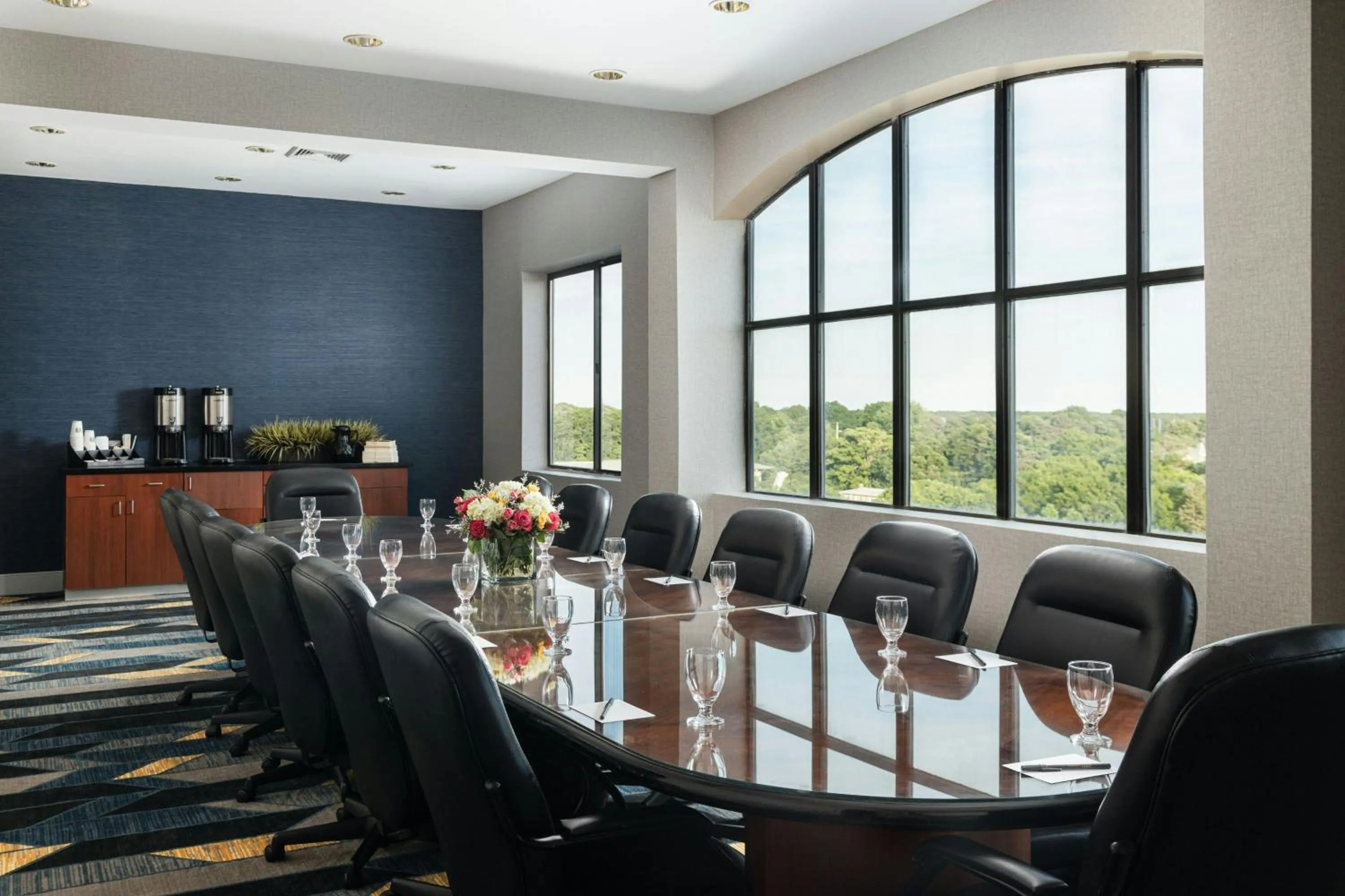 Meeting/conference room in Courtyard Long Island MacArthur Airport