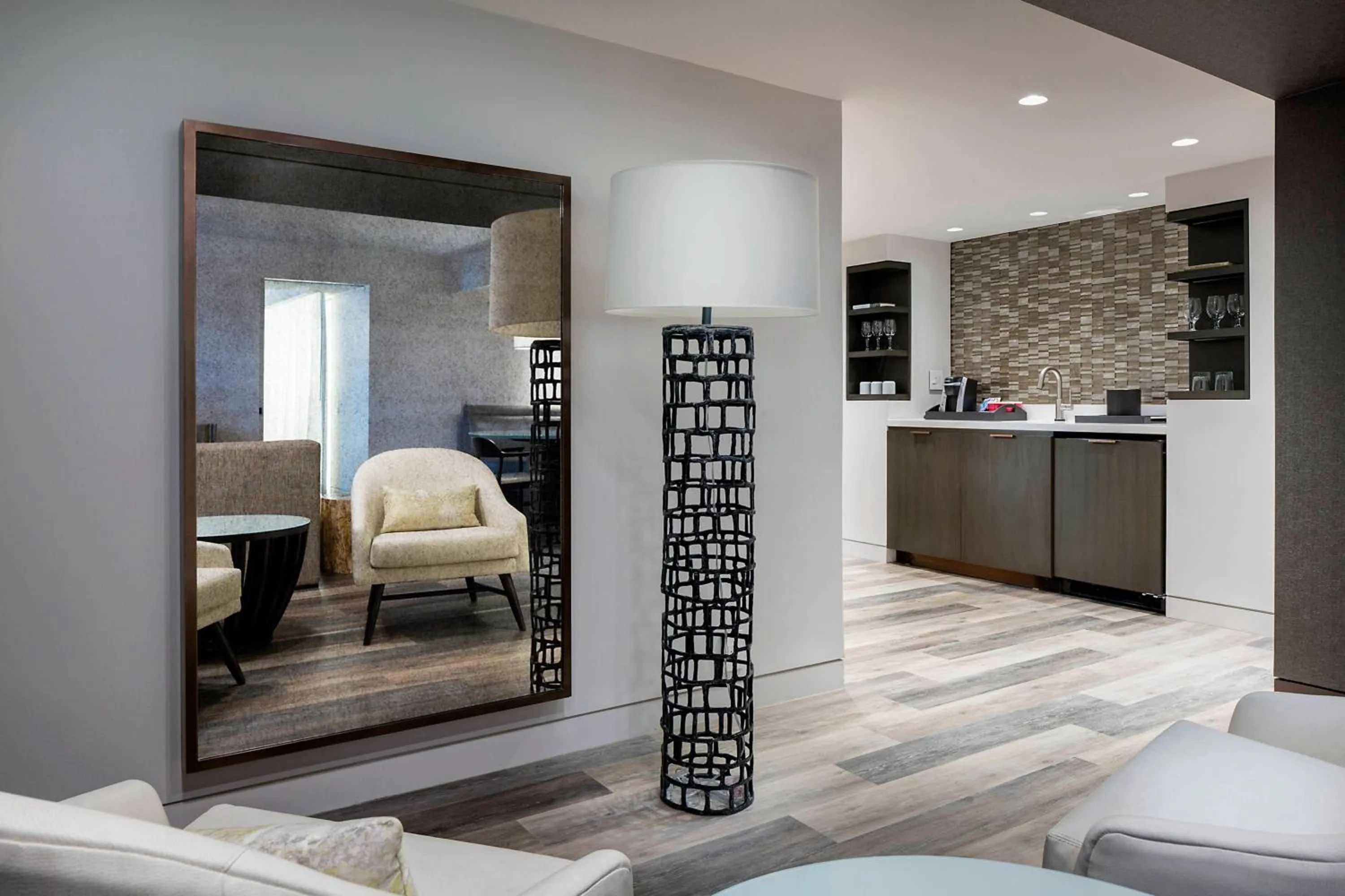 Lounge or bar in Sawgrass Marriott Golf Resort & Spa