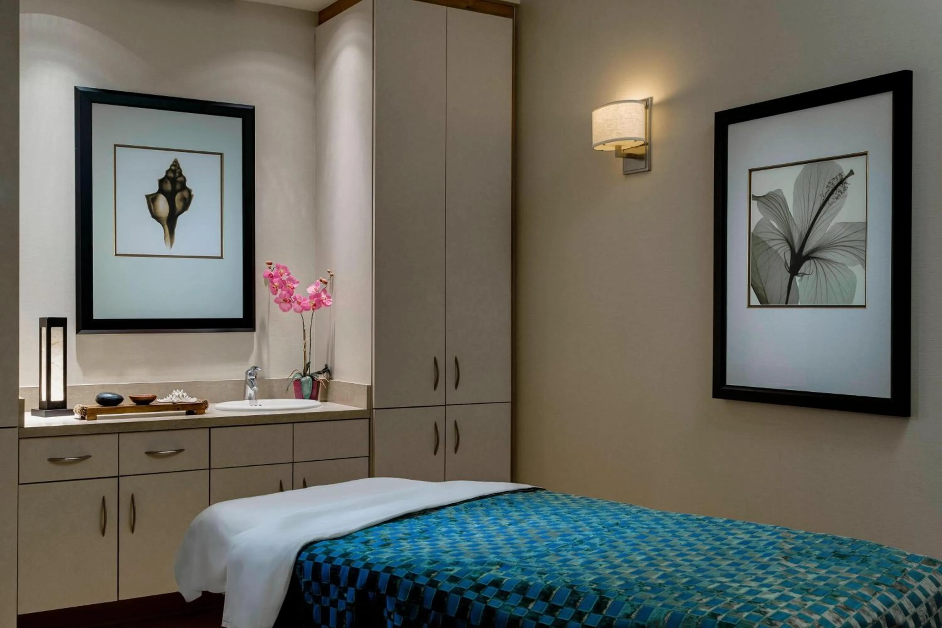 Spa and wellness centre/facilities, Bed in Sawgrass Marriott Golf Resort & Spa
