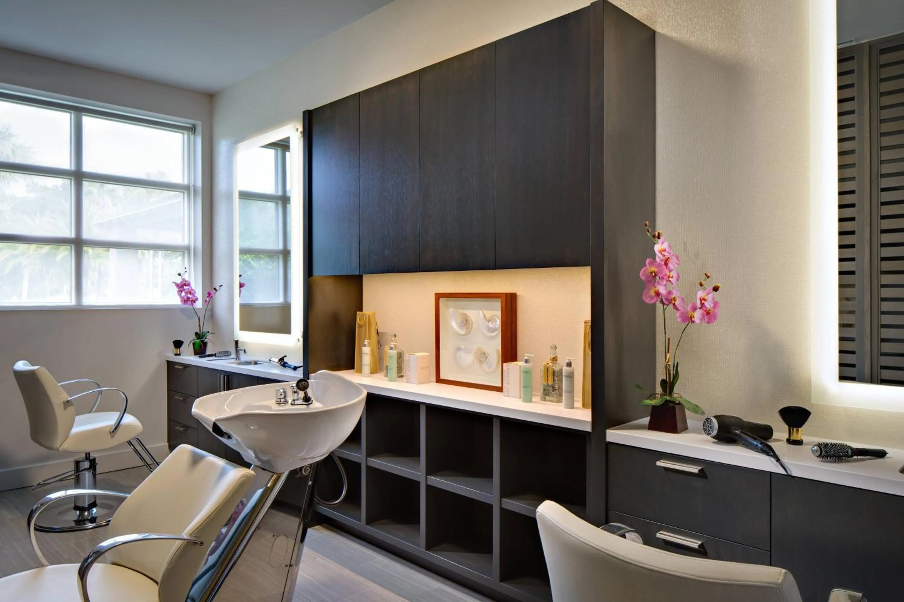 Lounge or bar in Sawgrass Marriott Golf Resort & Spa