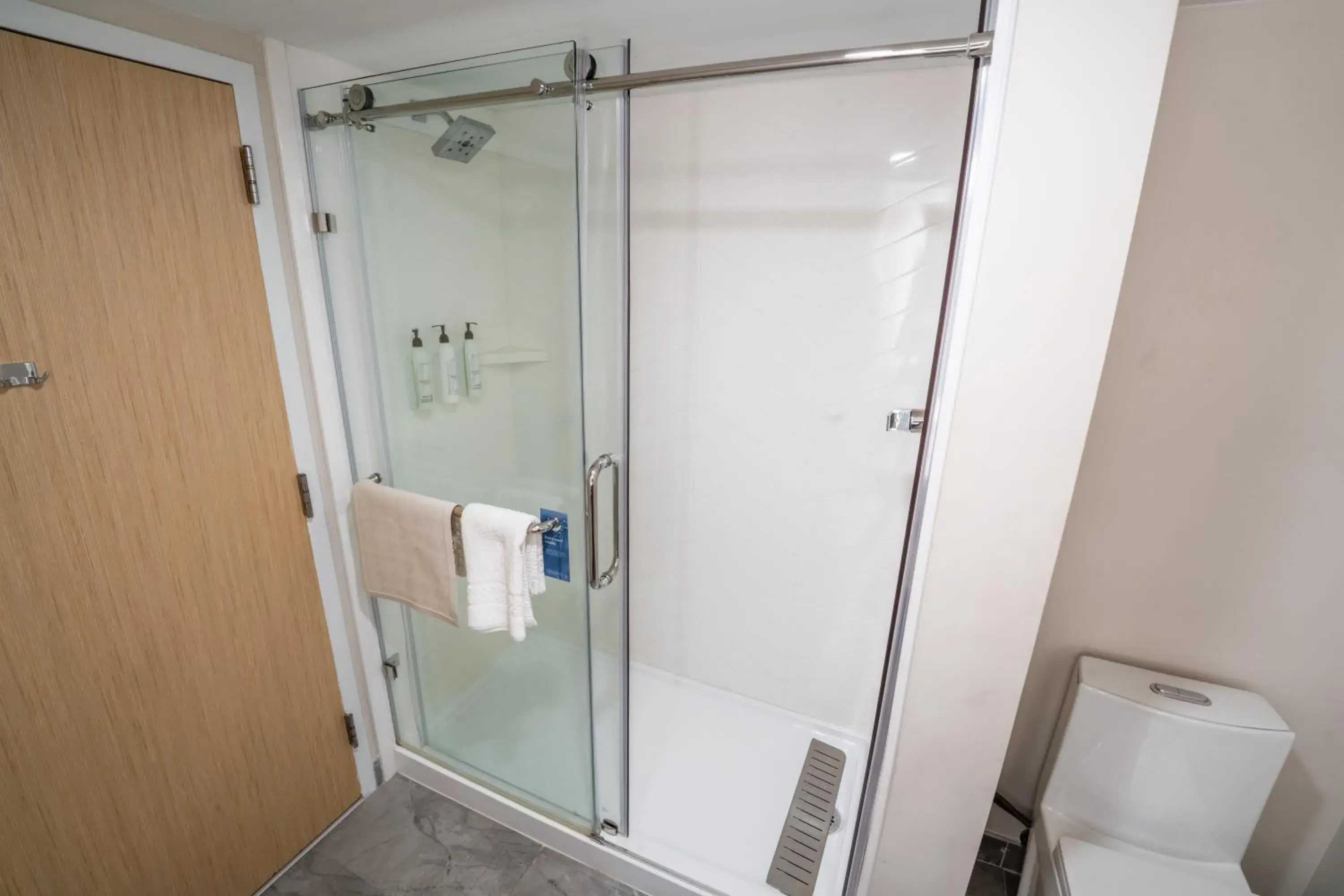 Executive Suite, Guest room, 1 King, Sofa bed (Hearing Accessible) in Fairfield Inn & Suites Jacksonville Butler Boulevard Executive Suite, Guest room, 1 King, Sofa bed (Hearing Accessible) in Fairfield Inn & Suites Jacksonville Butler Boulevard