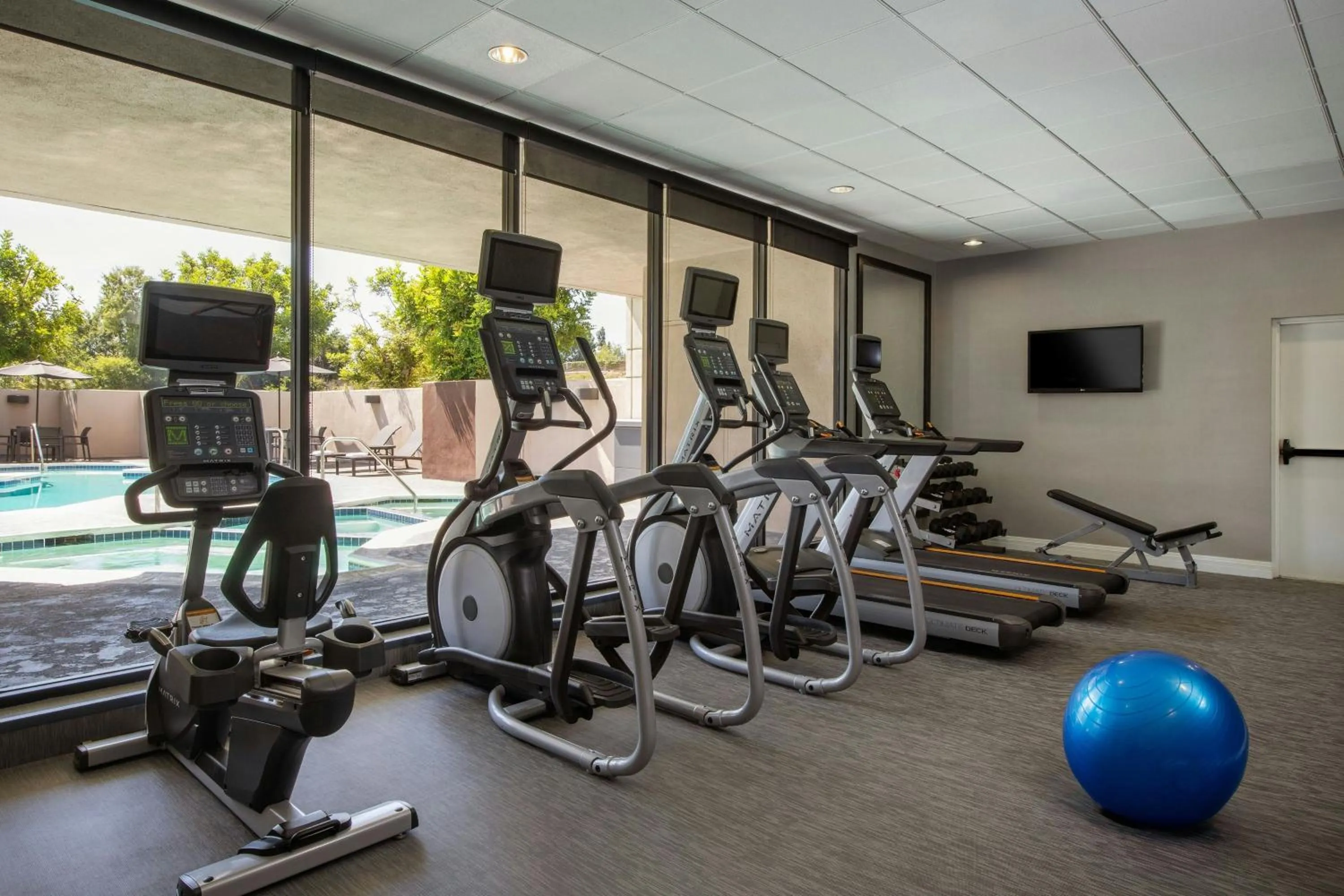 Fitness centre/facilities in Courtyard by Marriott Los Angeles Pasadena/Monrovia