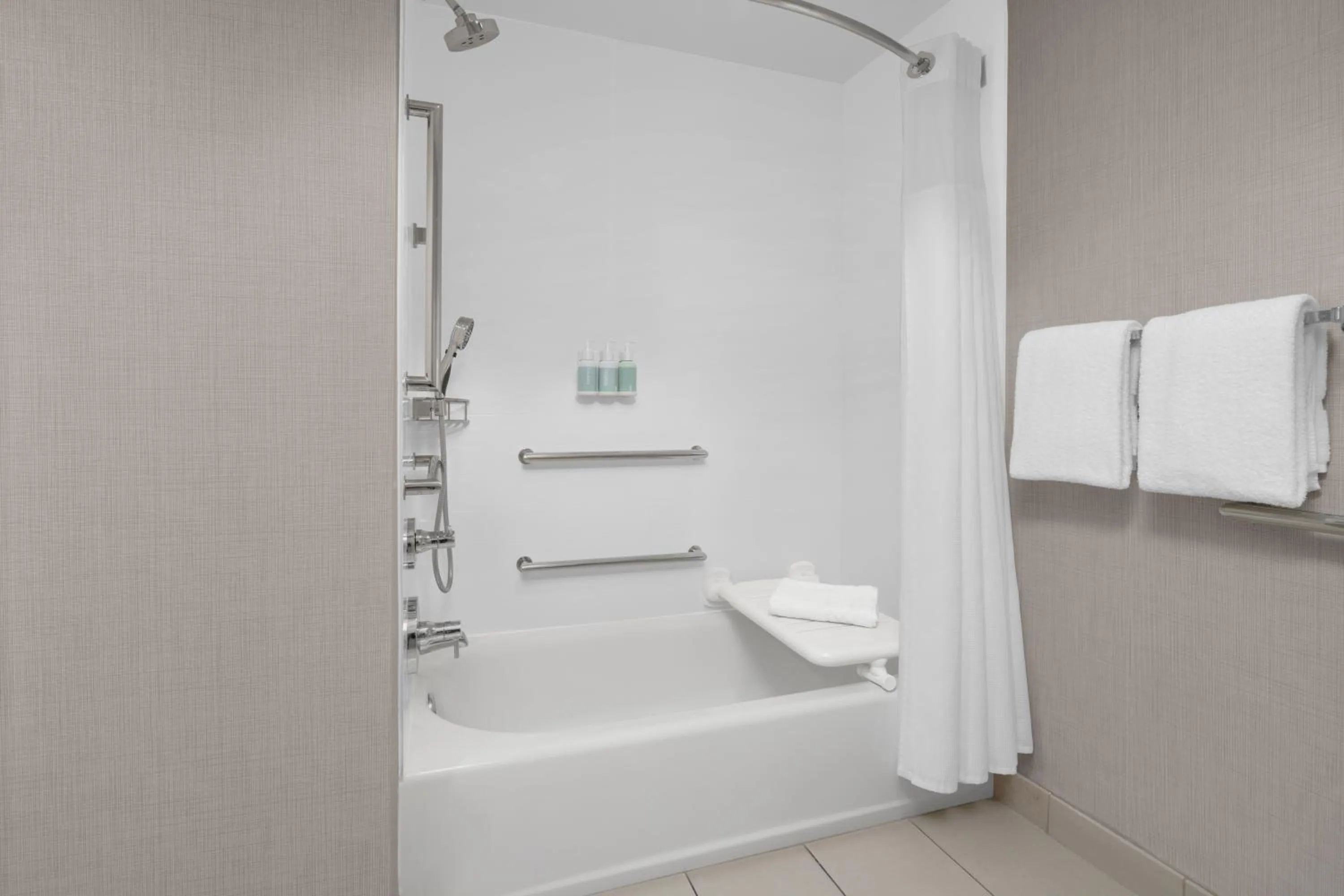 Bathroom in Residence Inn by Marriott Santa Clarita Valencia
