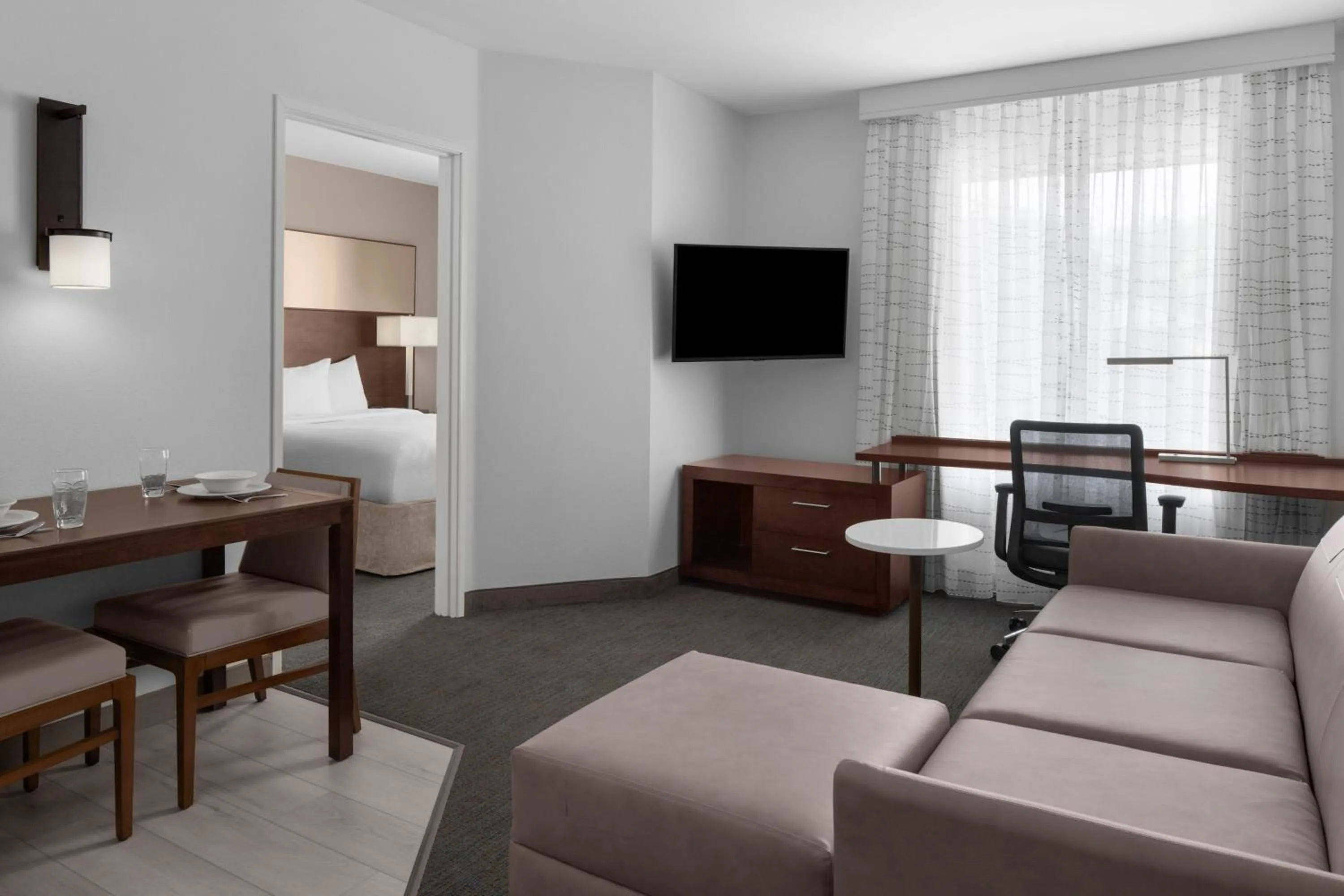 Living room in Residence Inn by Marriott Santa Clarita Valencia