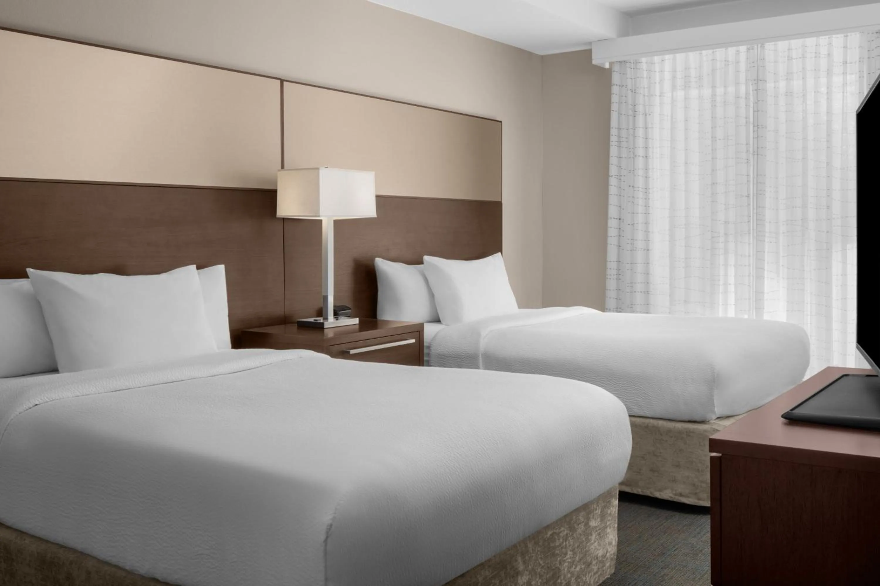 Bedroom, Bed in Residence Inn by Marriott Santa Clarita Valencia