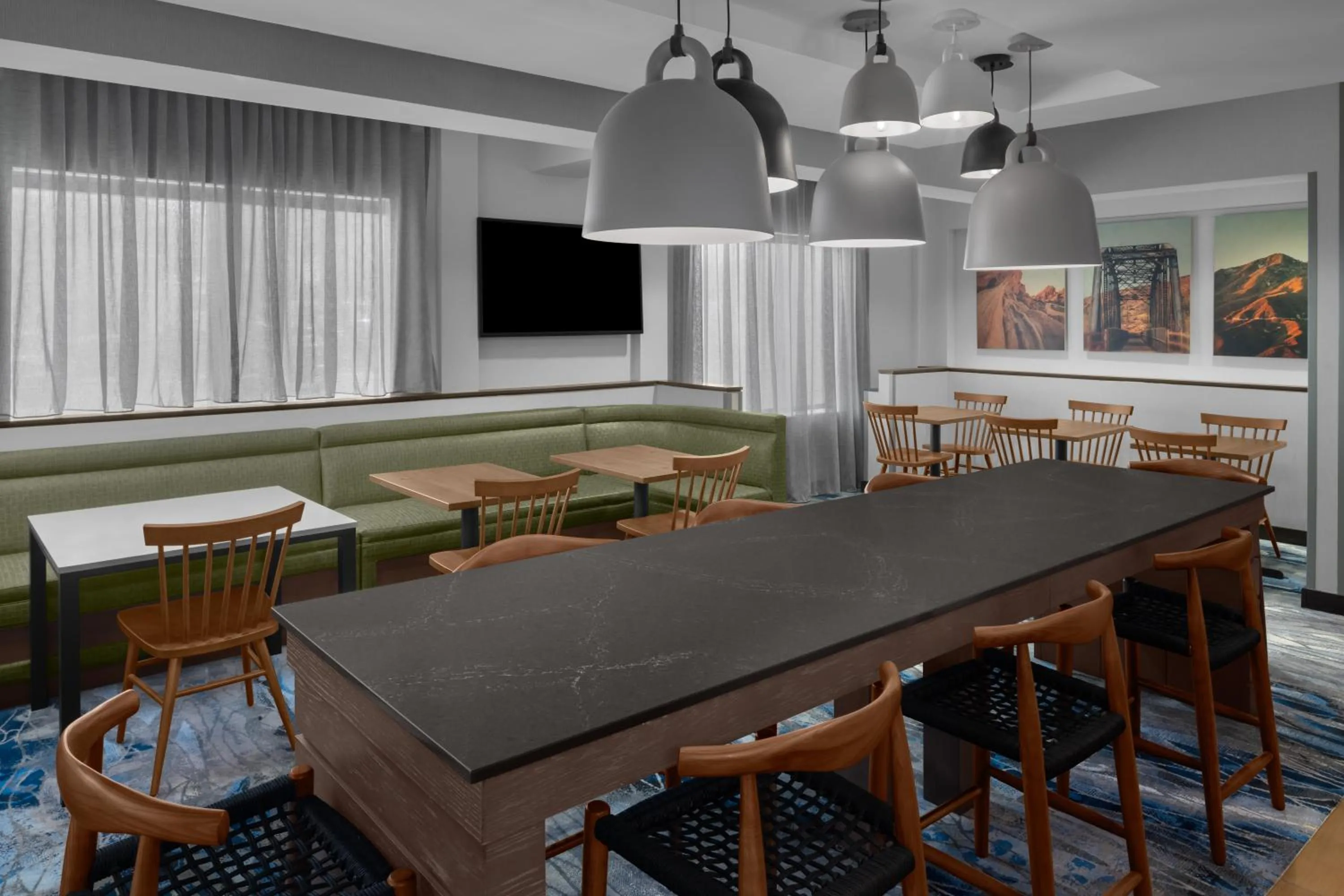 Seating area in Fairfield Inn by Marriott Santa Clarita Valencia