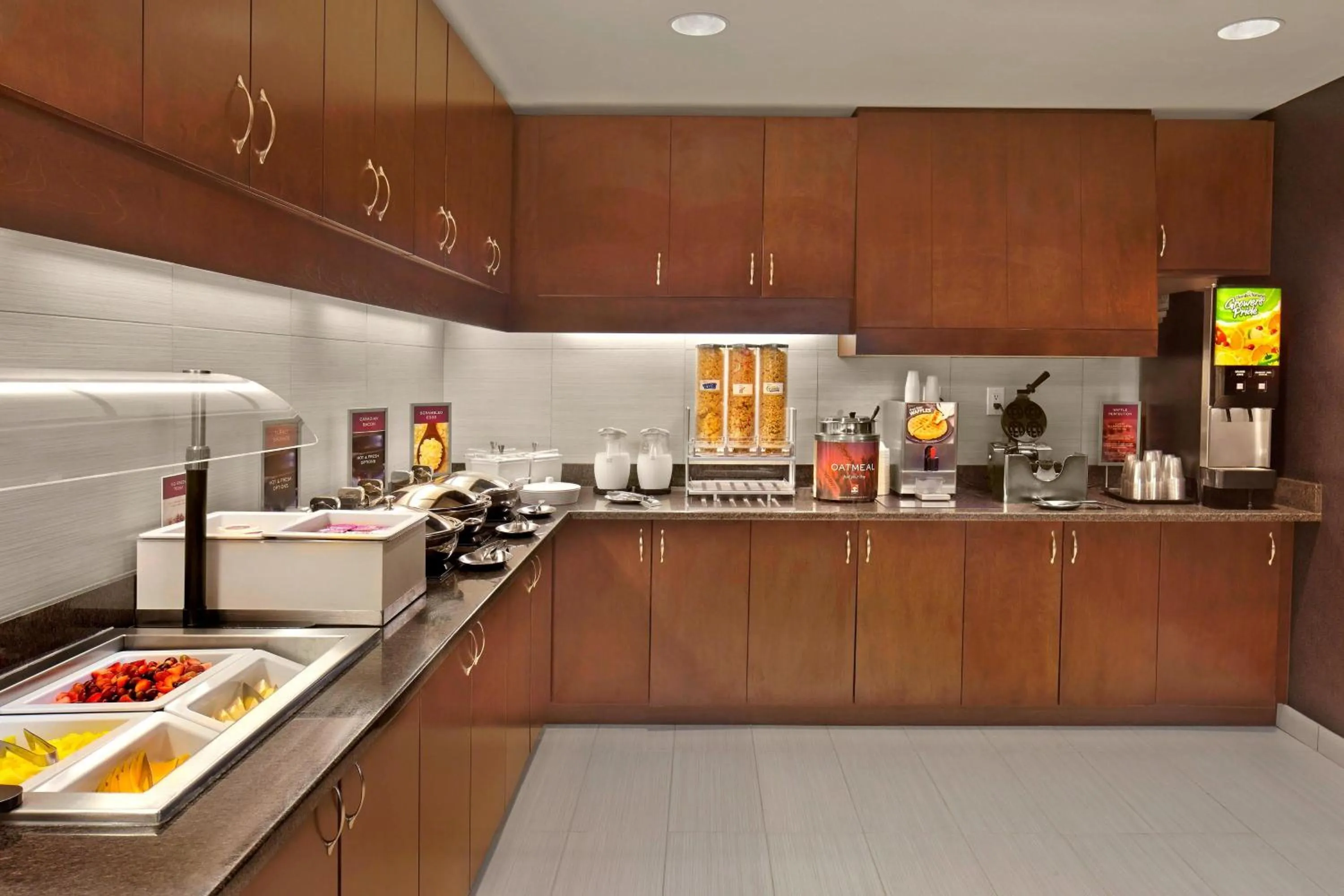 Breakfast in Residence Inn Orlando Lake Mary