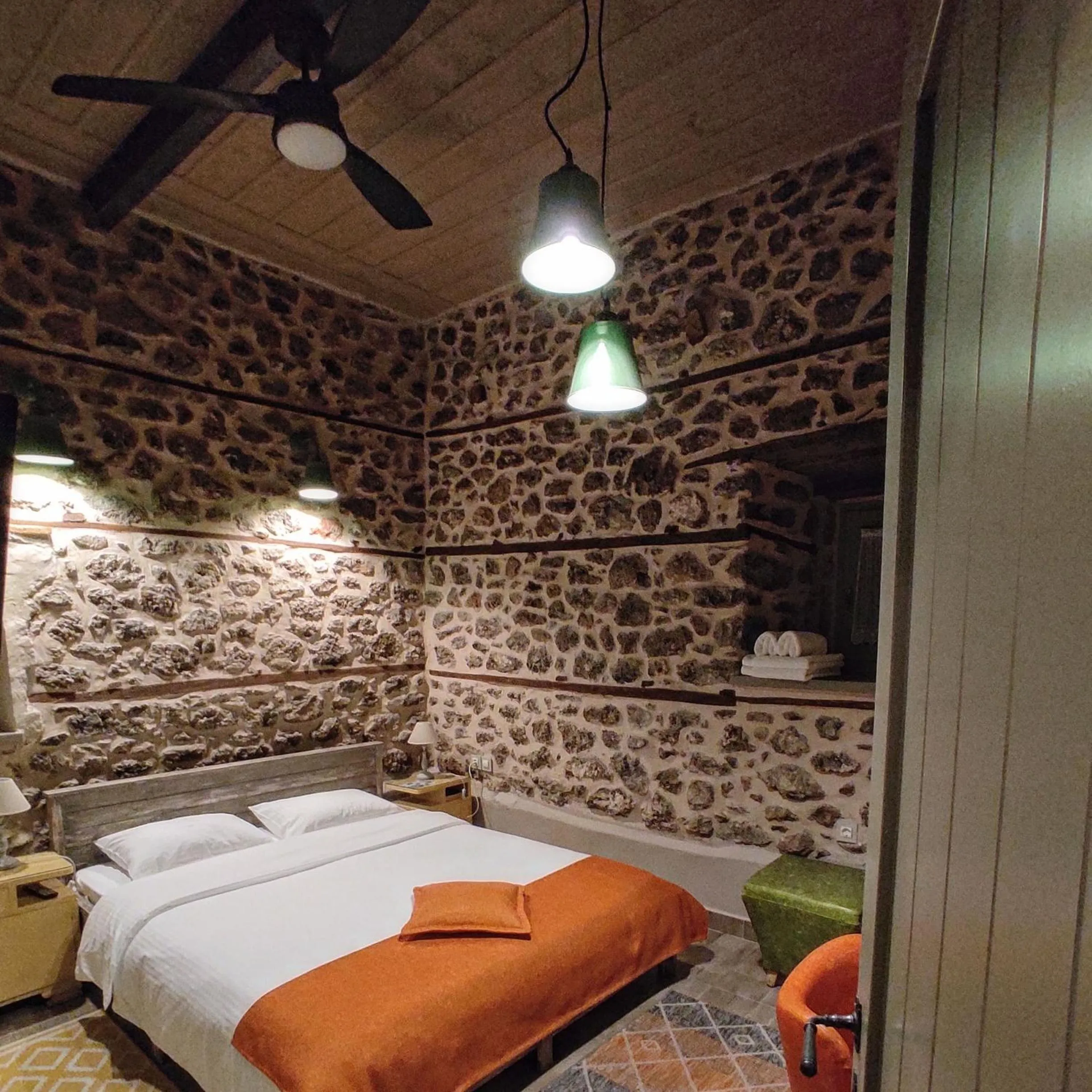 Bed in Bayiri Petit Pension