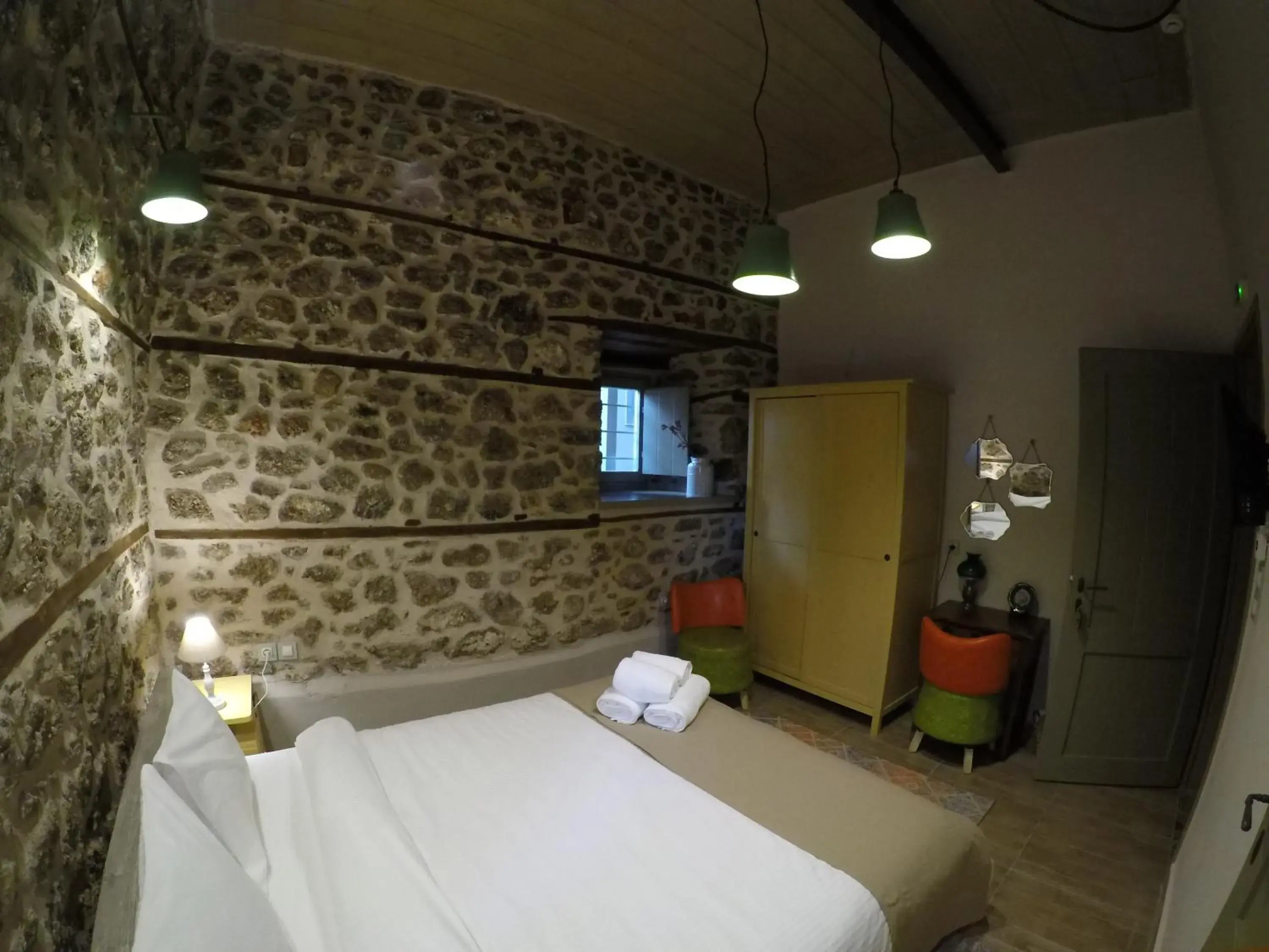 Small Double Room - single occupancy in Bayiri Petit Pension Small Double Room - single occupancy in Bayiri Petit Pension
