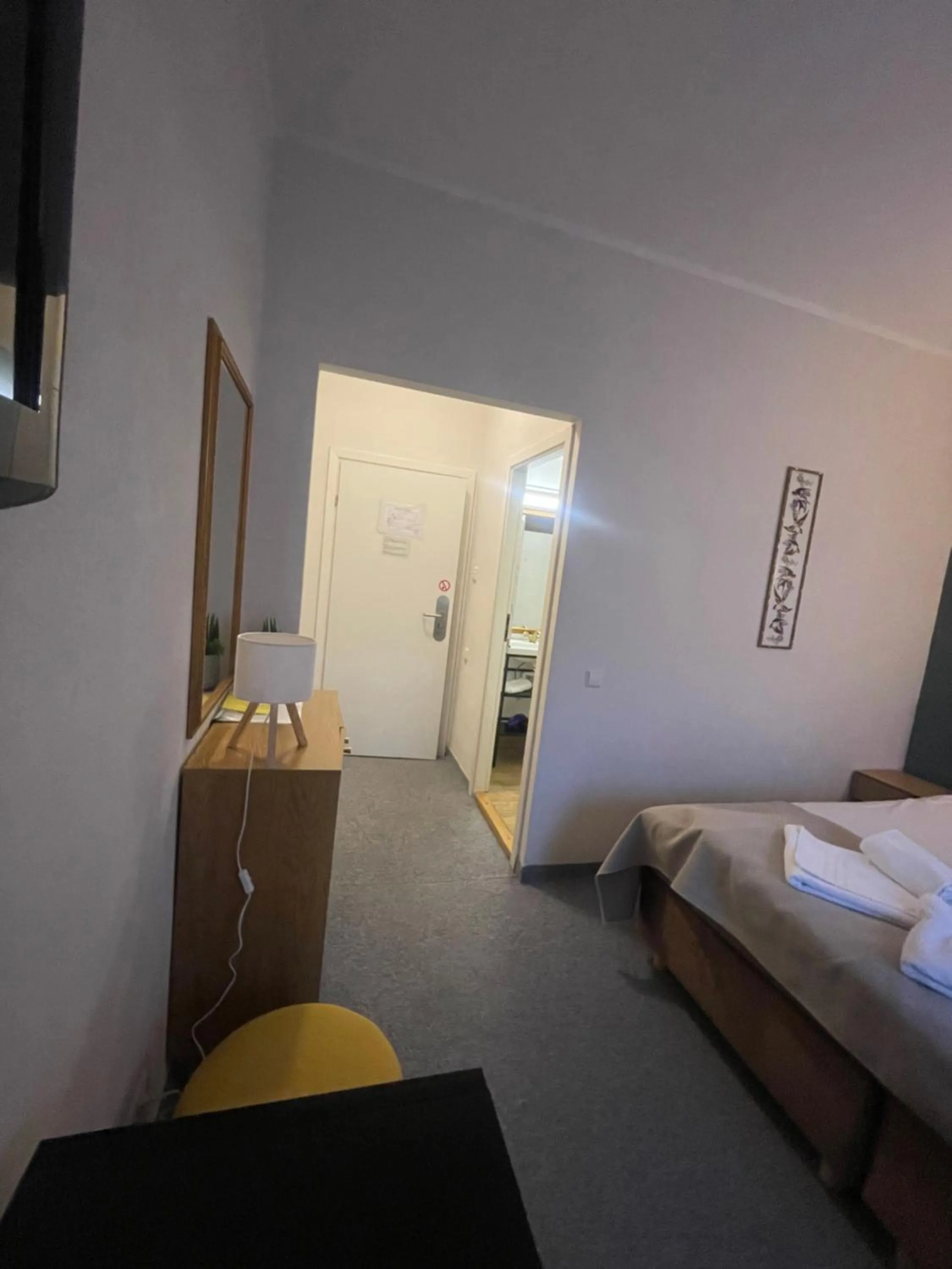 Bed in Apple Economy Hotel