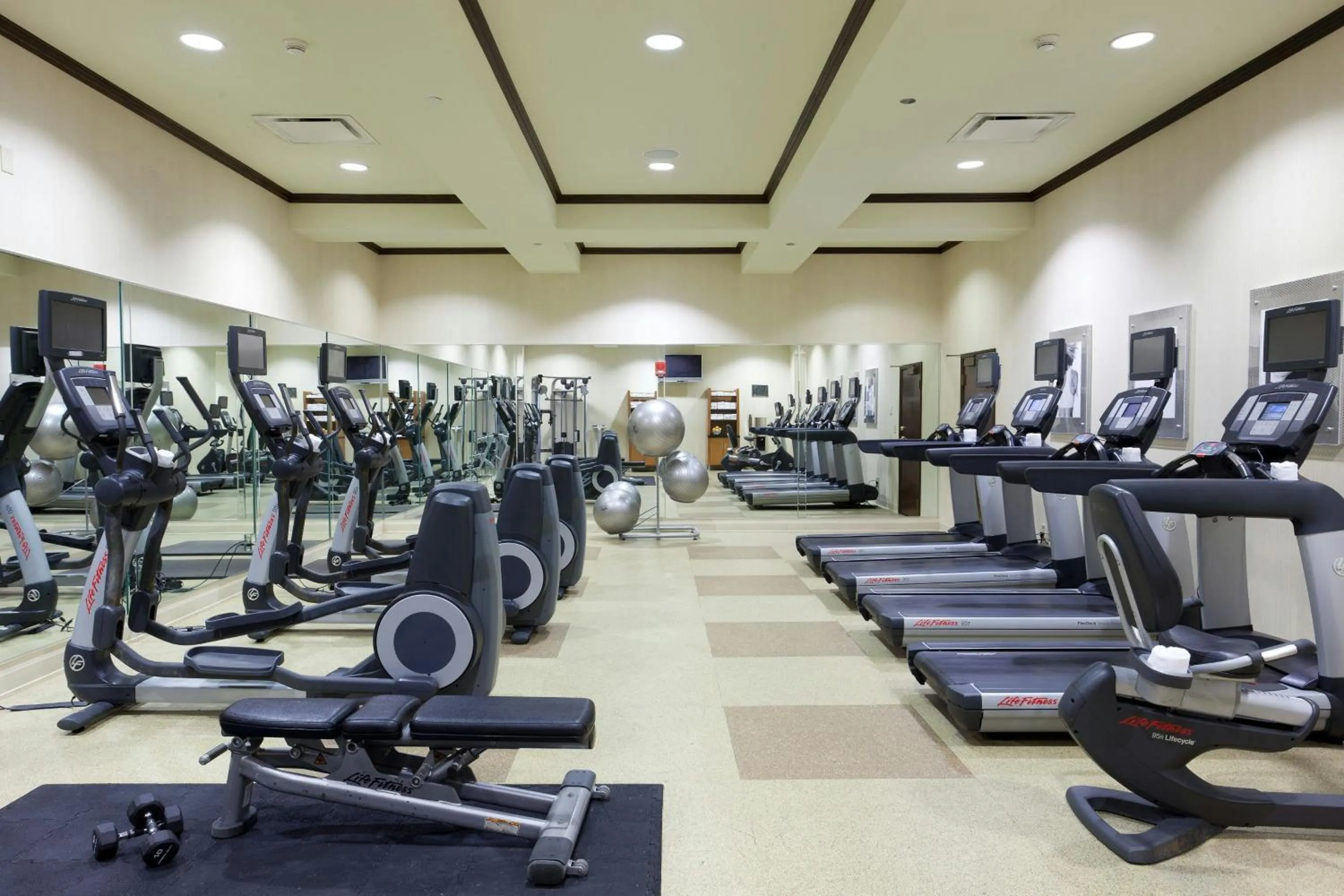Fitness centre/facilities in Marriott Myrtle Beach Resort & Spa at Grande Dunes