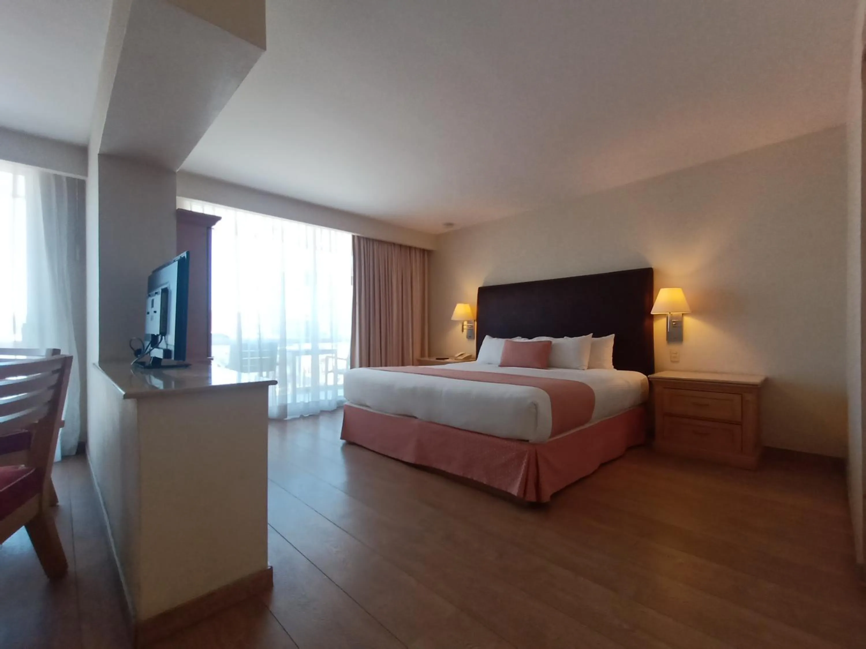 Bed in Hotel Palacio Azteca Tijuana, Trademark by Wyndham