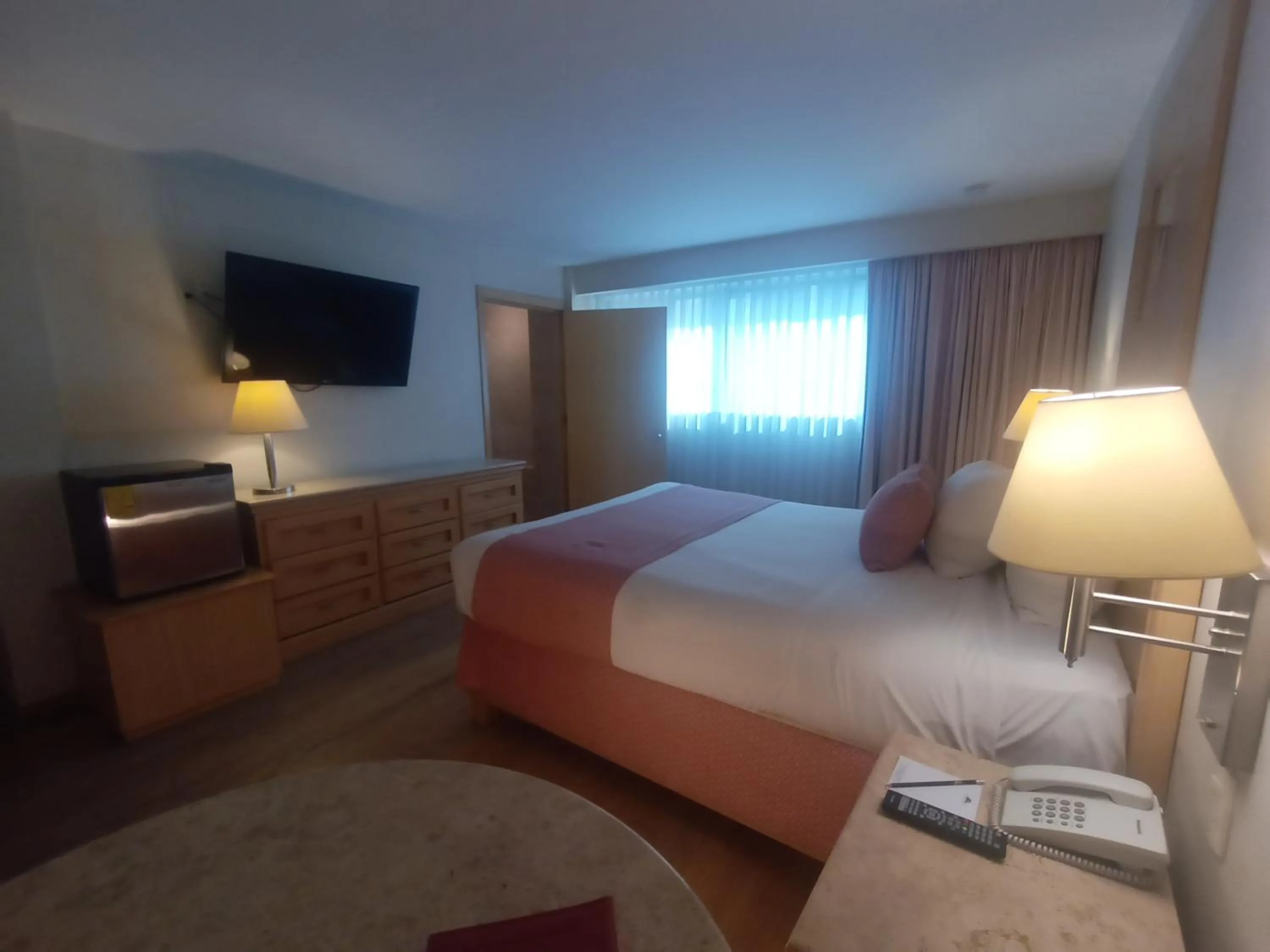 Bed in Hotel Palacio Azteca Tijuana, Trademark by Wyndham