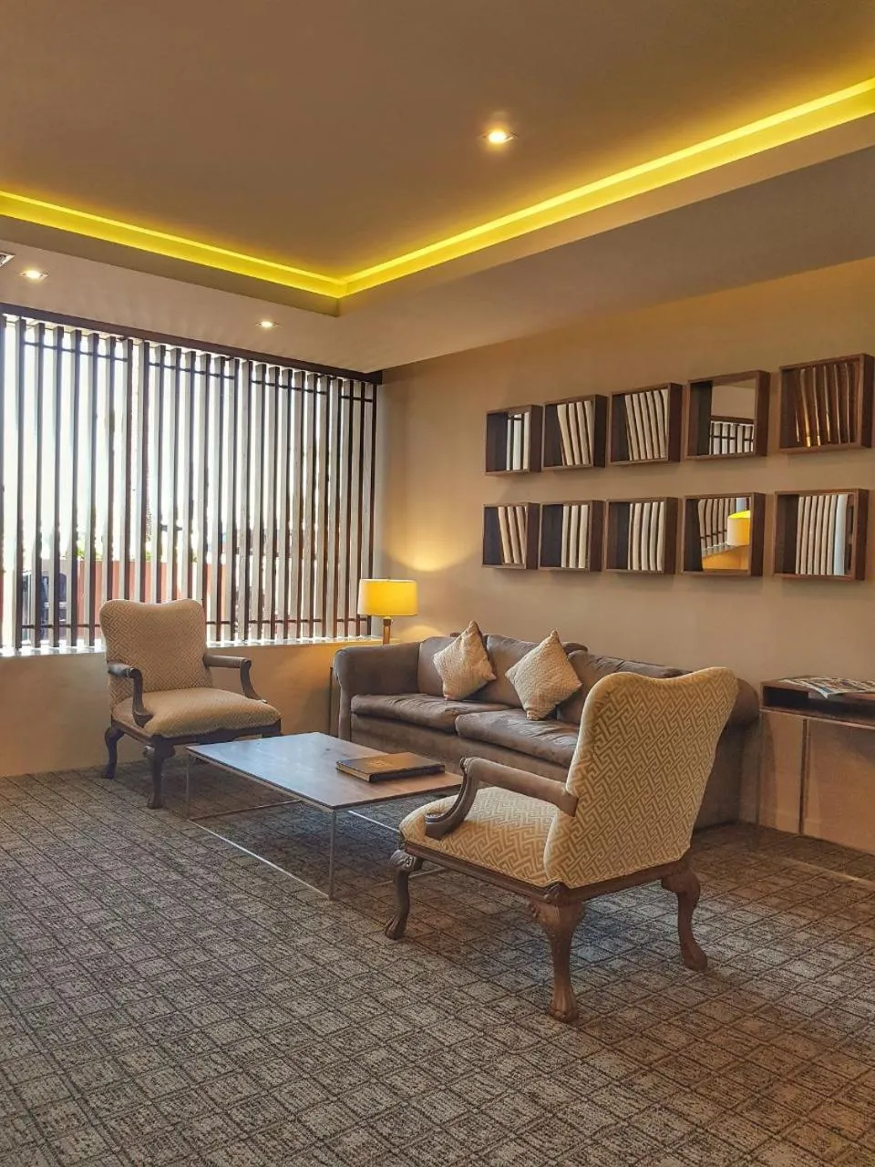 Lobby or reception in Hotel Palacio Azteca Tijuana, Trademark by Wyndham