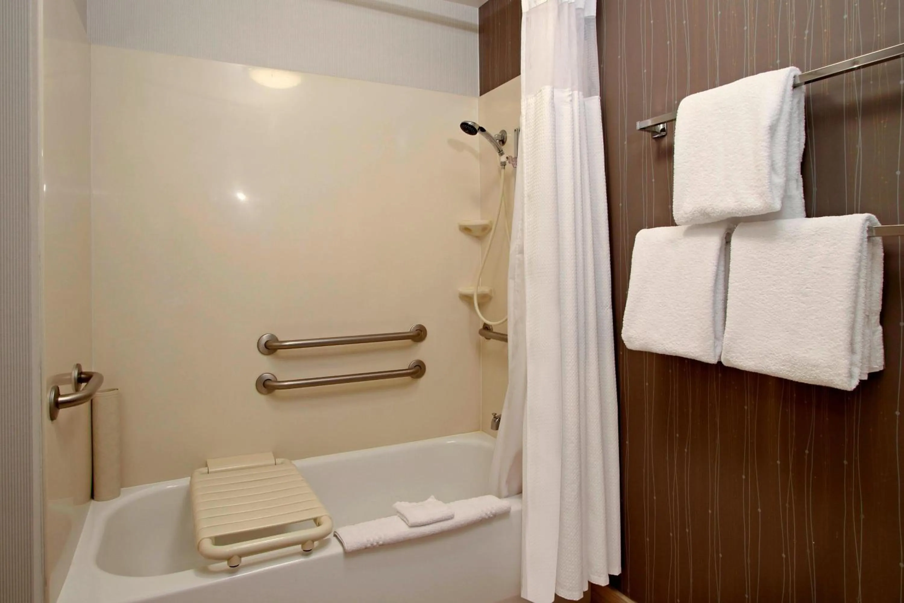 Bathroom in Courtyard Oakland Downtown