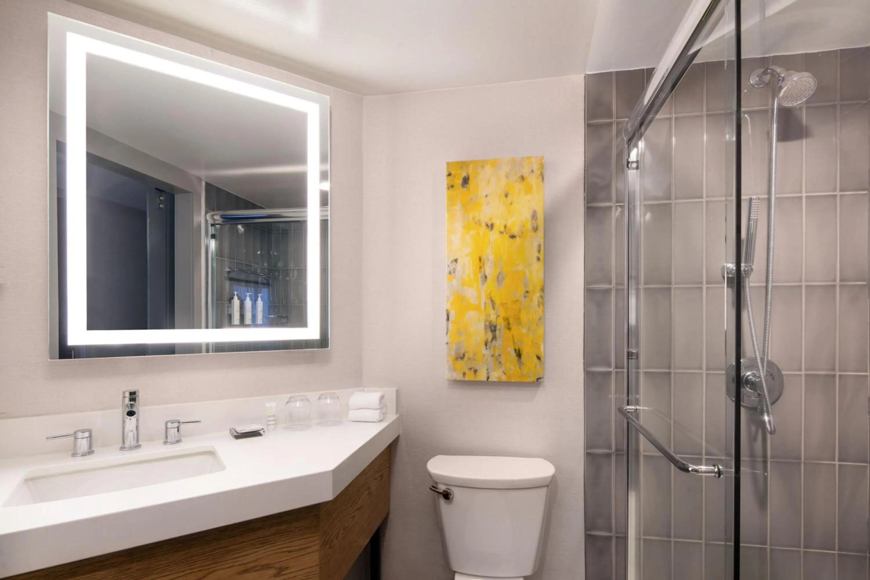 Photo of the whole room in Oakland Marriott City Center