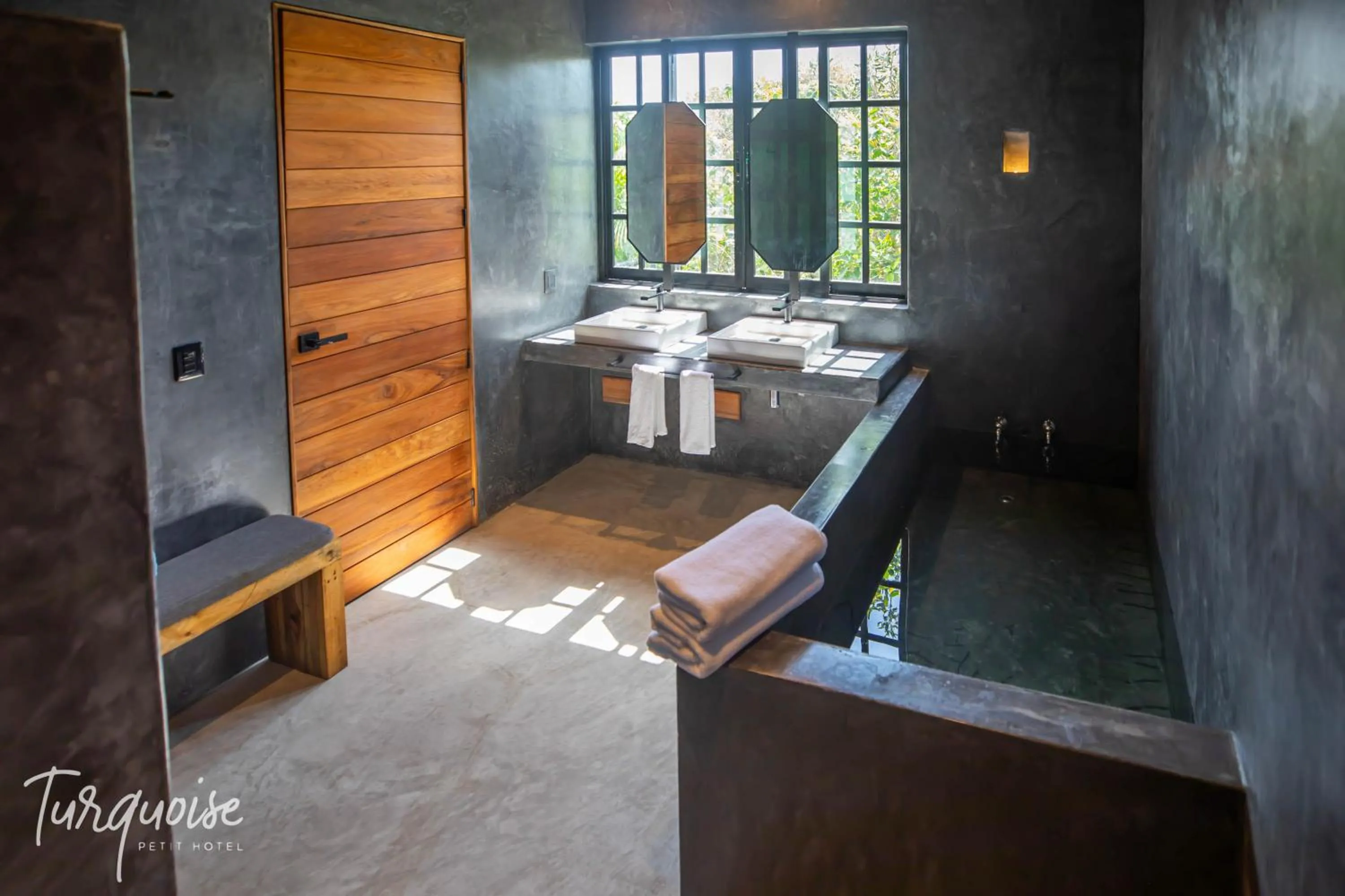 Hot Tub in Turquoise Tulum Hotel