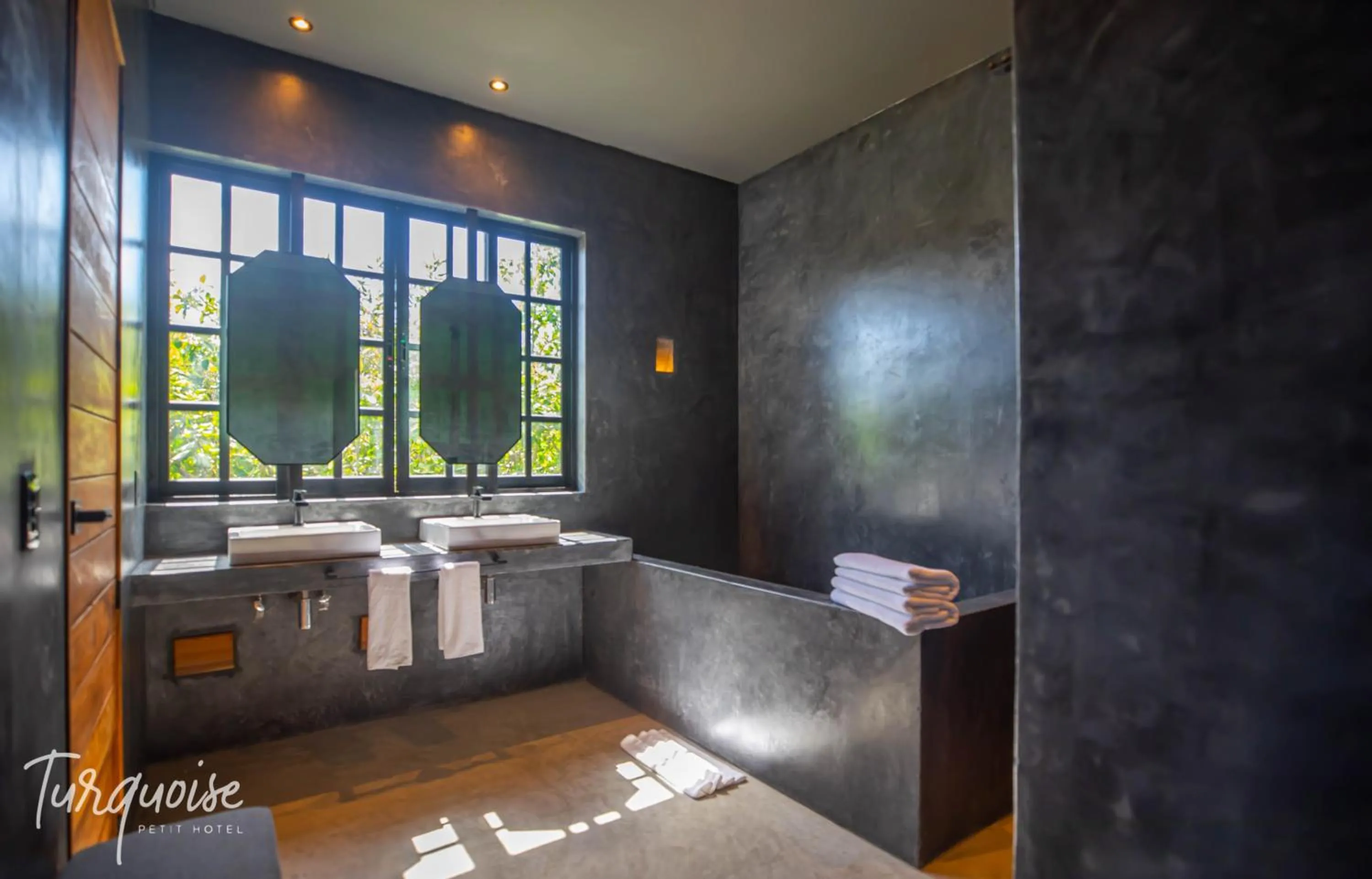 Bathroom in Turquoise Tulum Hotel