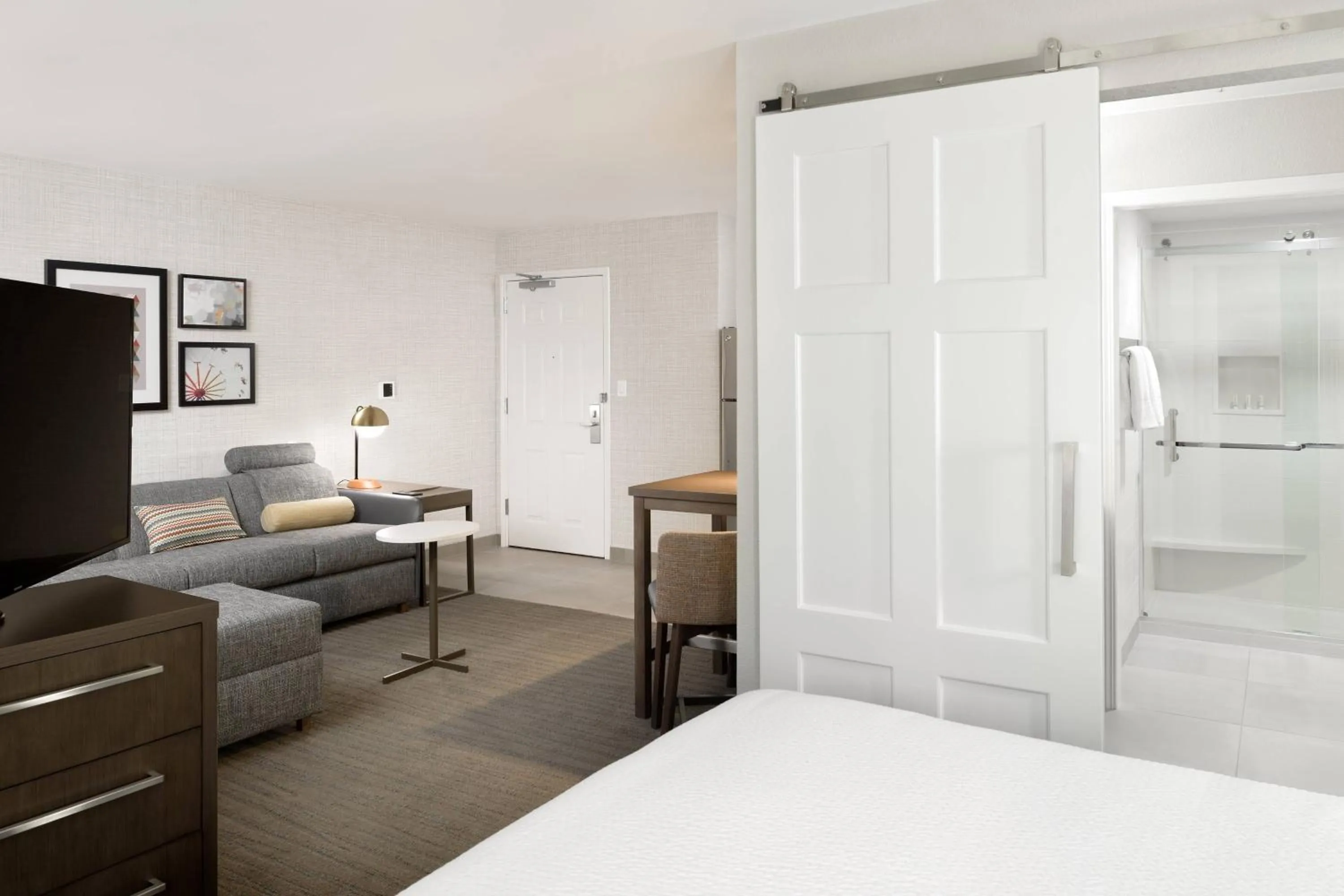 Photo of the whole room, Bed in Residence Inn Pleasanton