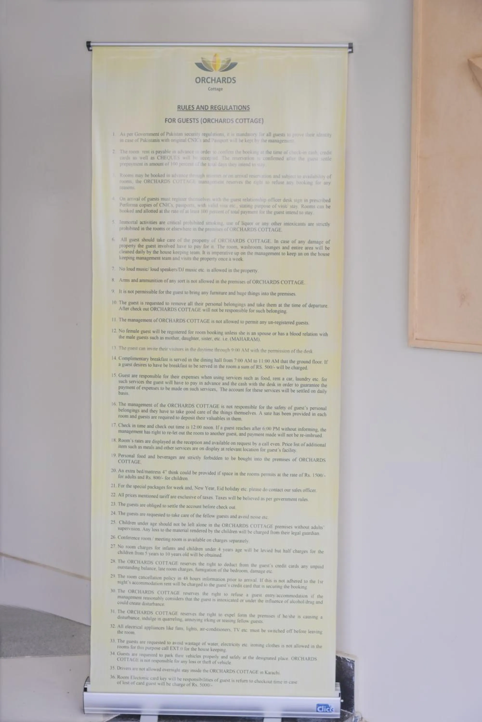 Property building in Orchards Cottage Hotel