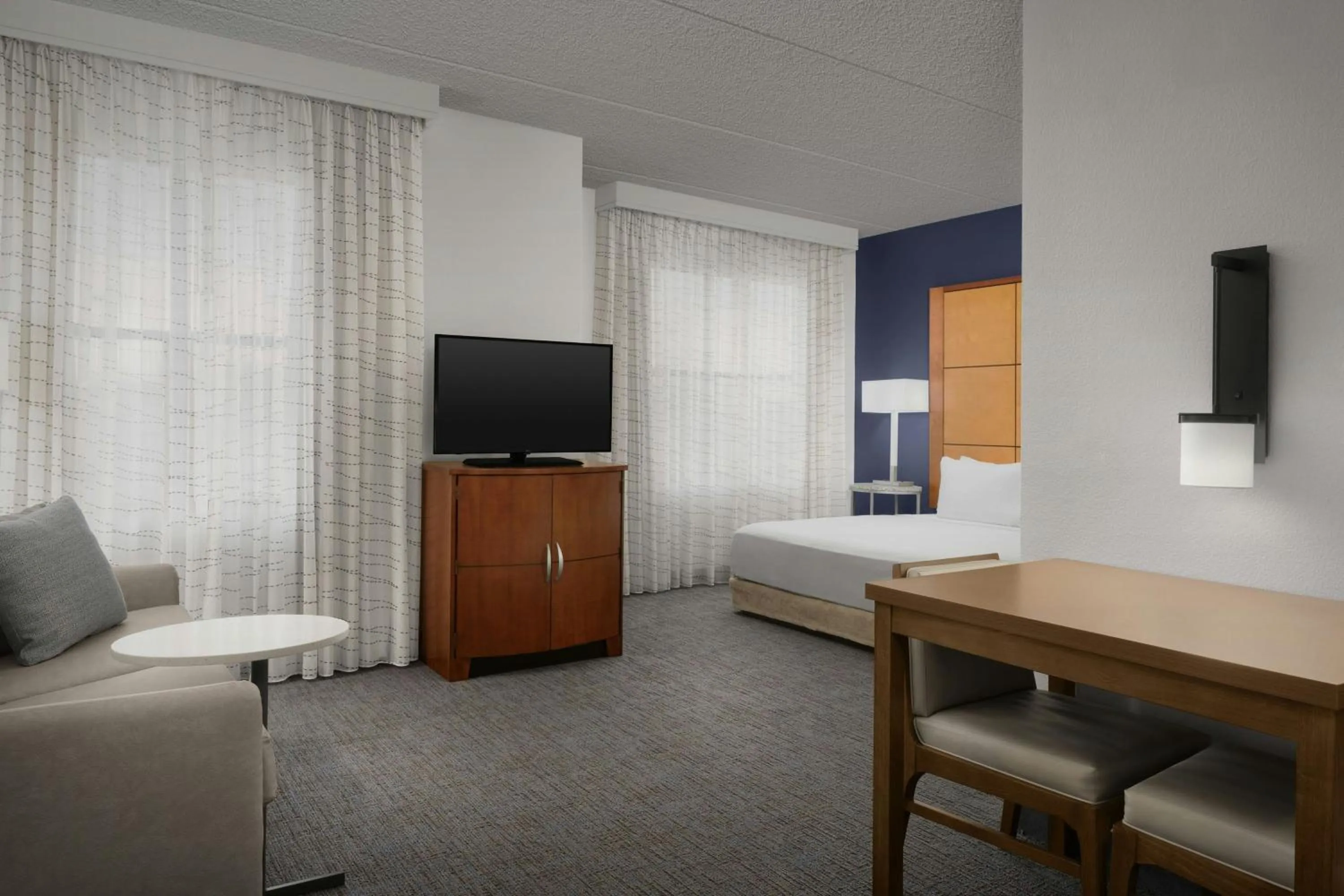 Photo of the whole room, Bed in Residence Inn Phoenix North Happy Valley