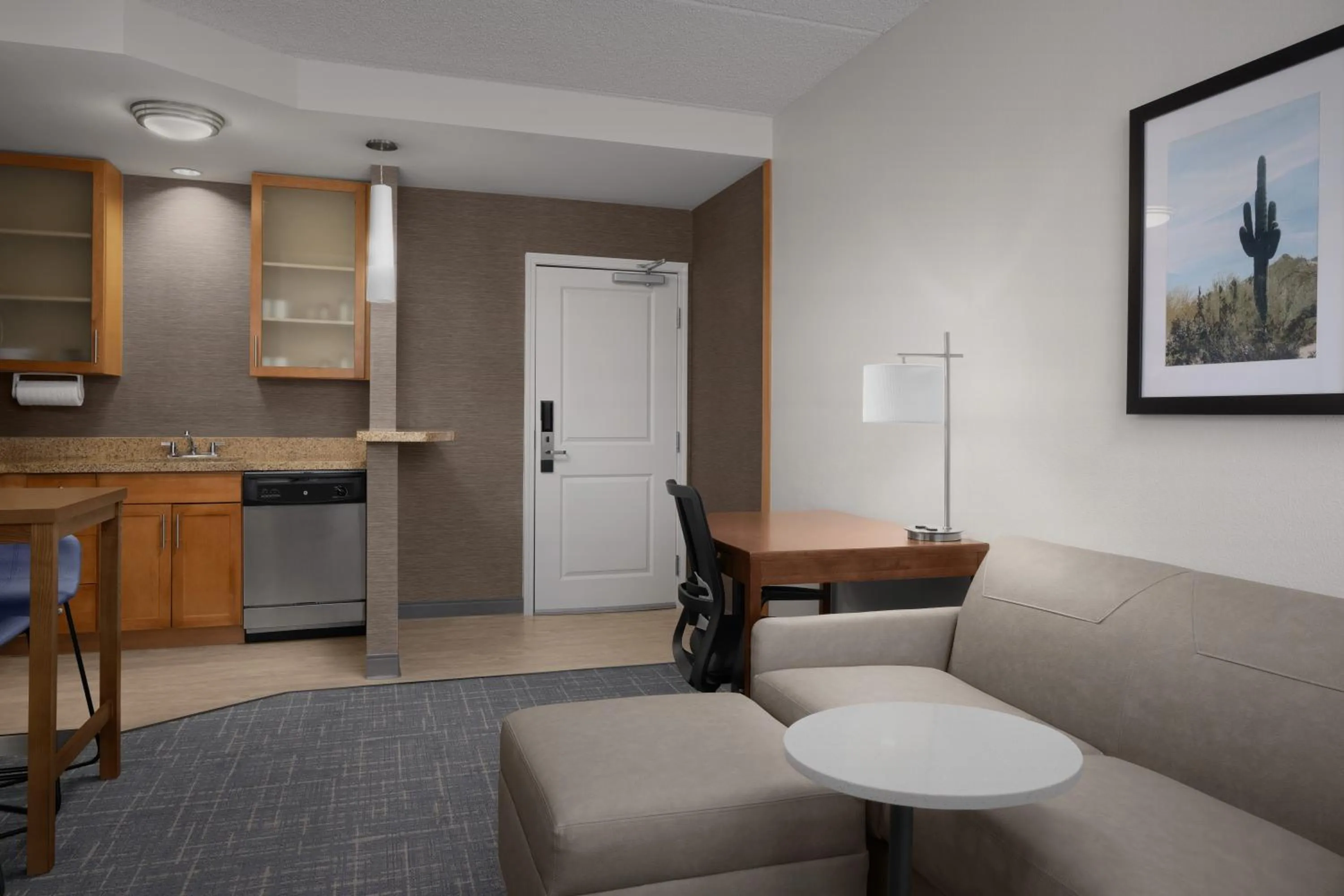 Living room in Residence Inn Phoenix North Happy Valley