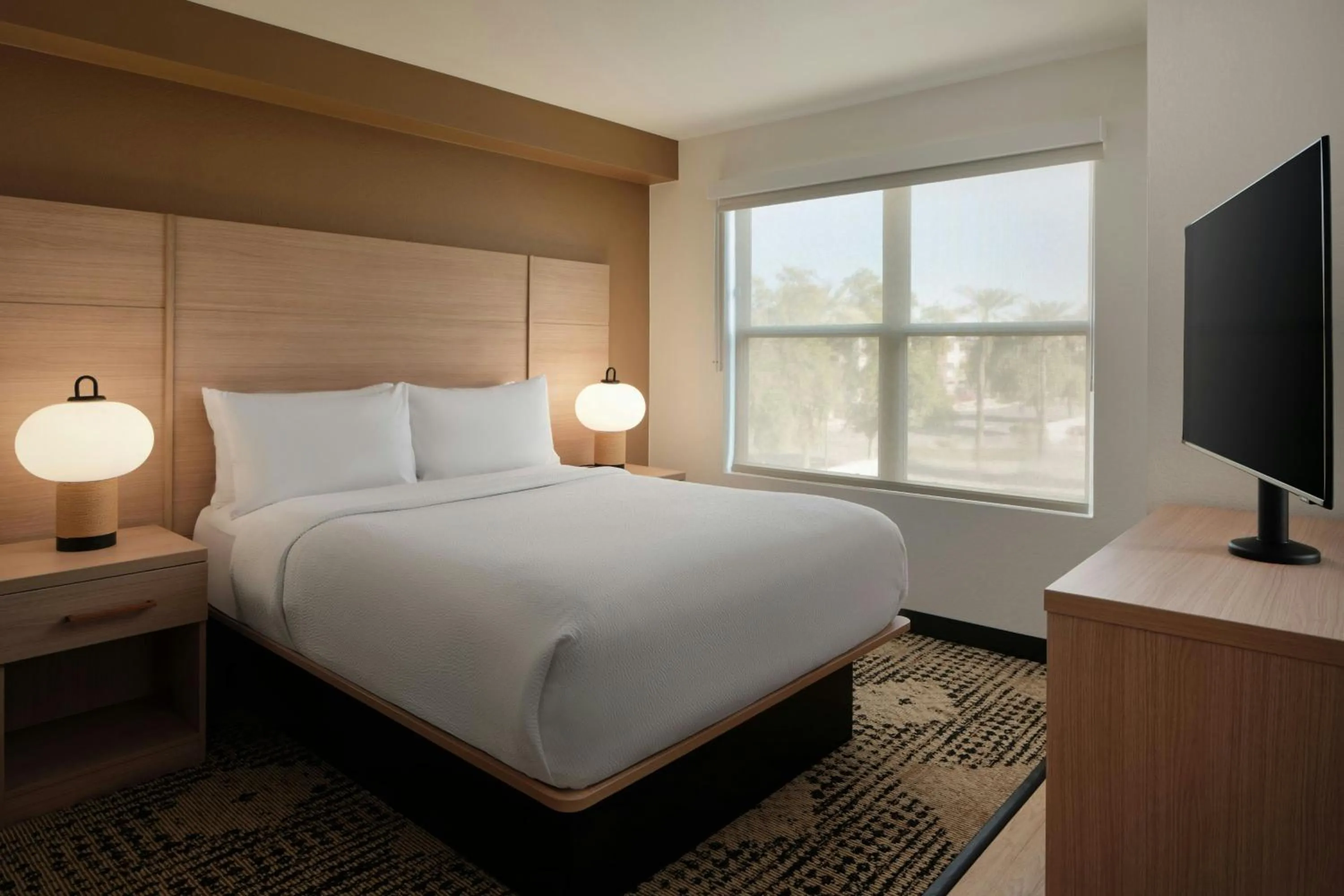Photo of the whole room, Bed in Residence Inn Phoenix Mesa