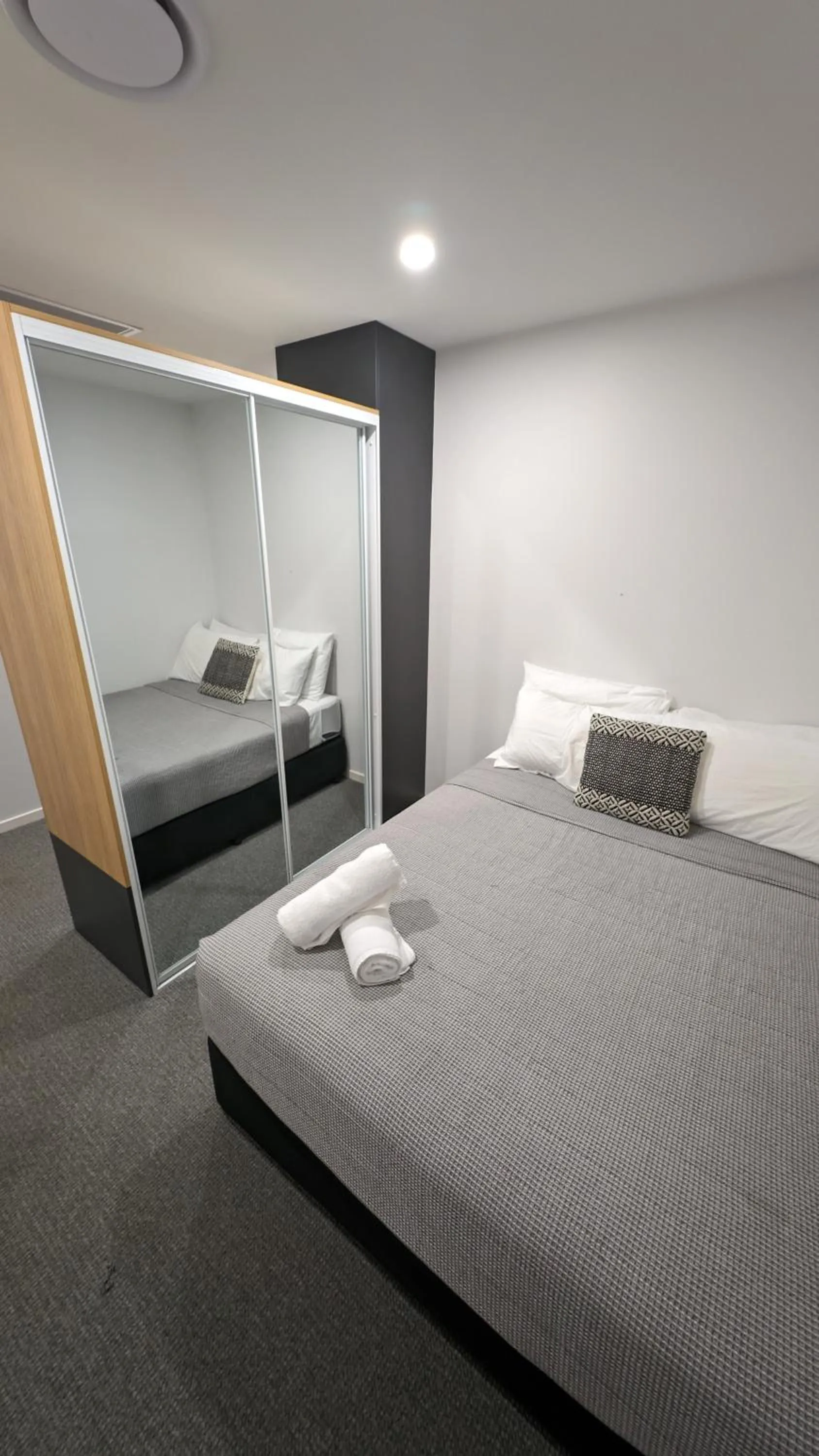 Bed in Jesmond Executive Villas