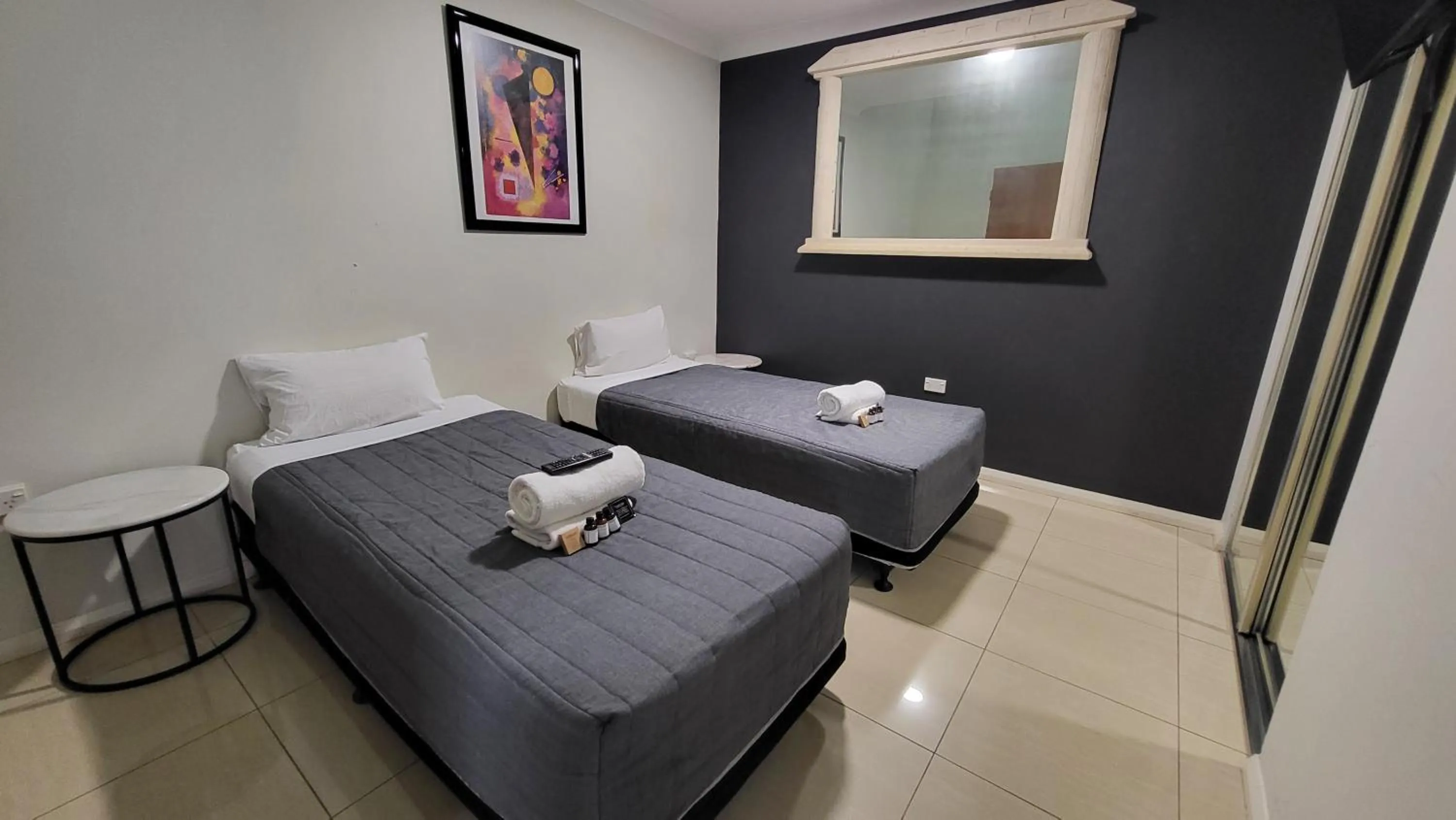 Bed in Jesmond Executive Villas