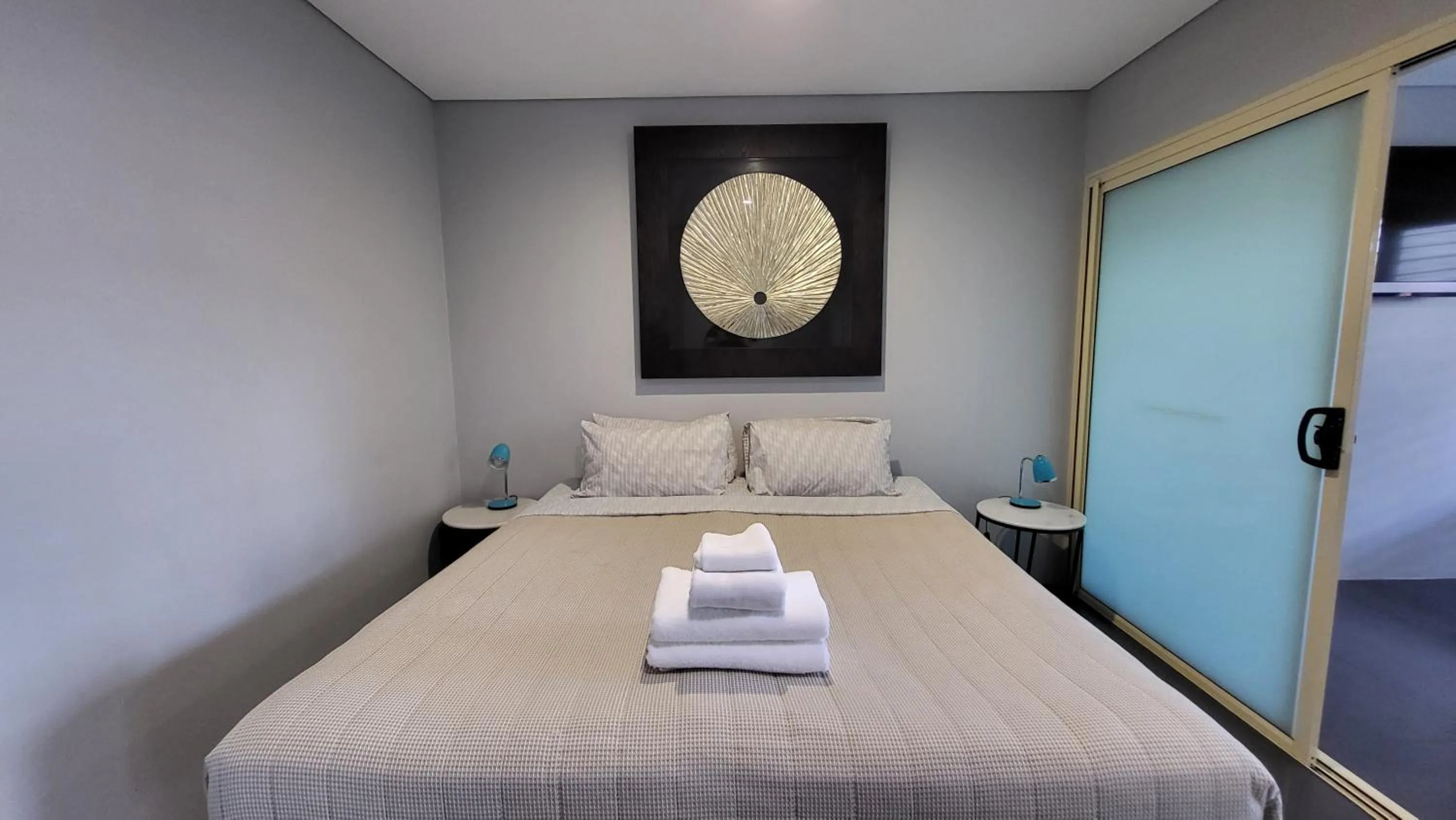 Bed in Jesmond Executive Villas