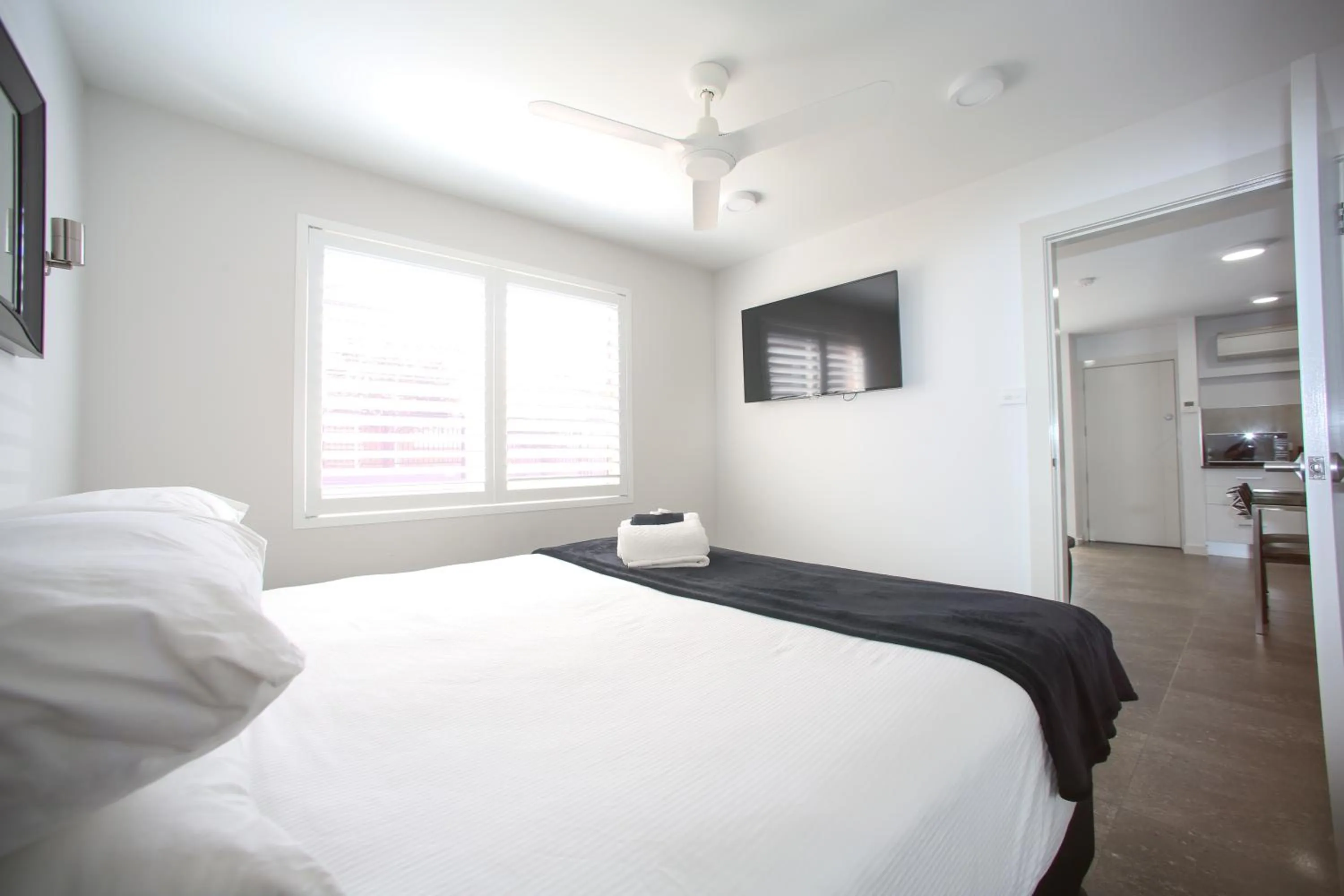 Bed in Jesmond Executive Villas