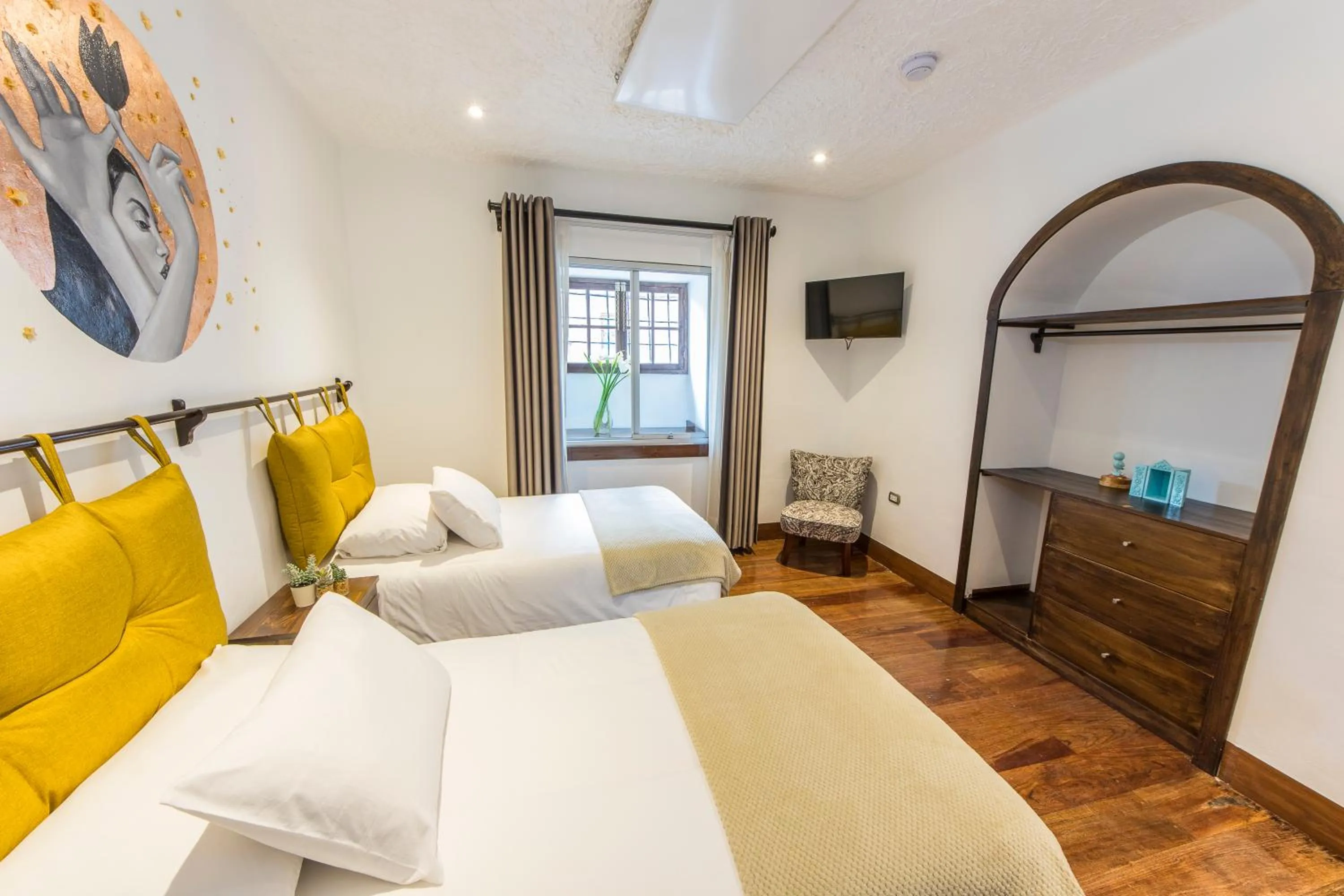 Photo of the whole room, Bed in X.O Art House