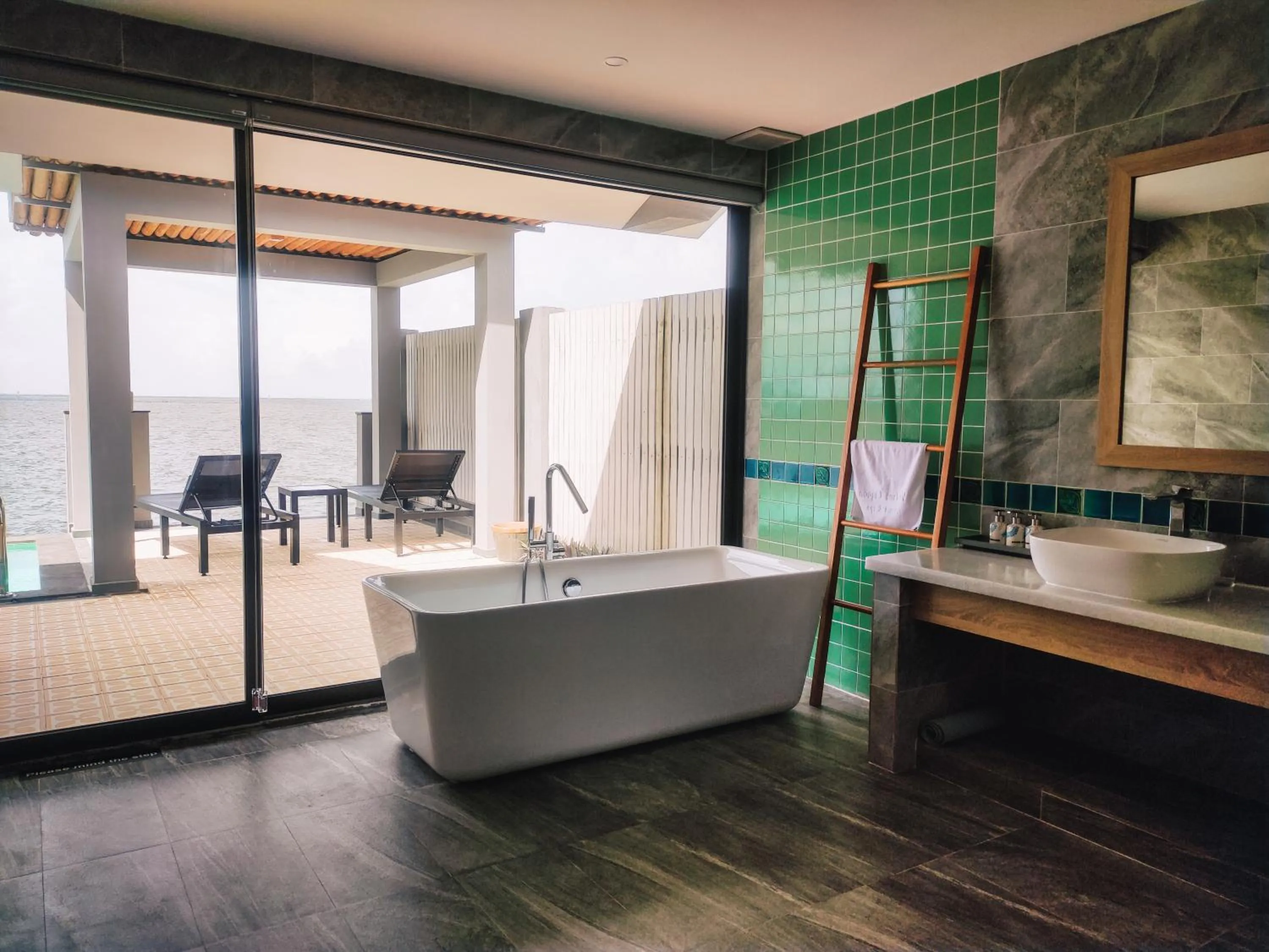 Bathroom in Vedana Lagoon Resort & Spa