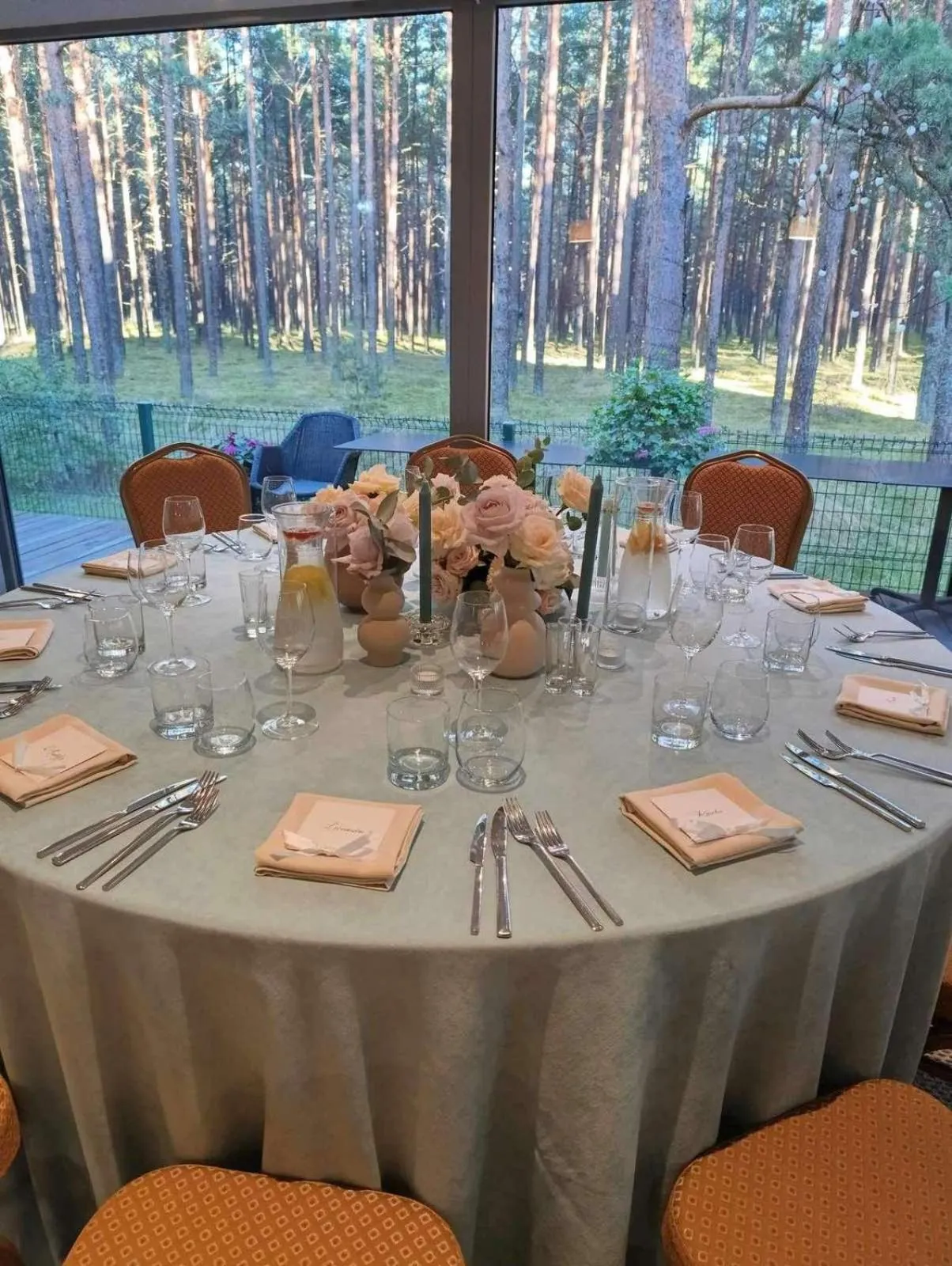 Restaurant/places to eat in Meduza Hotel