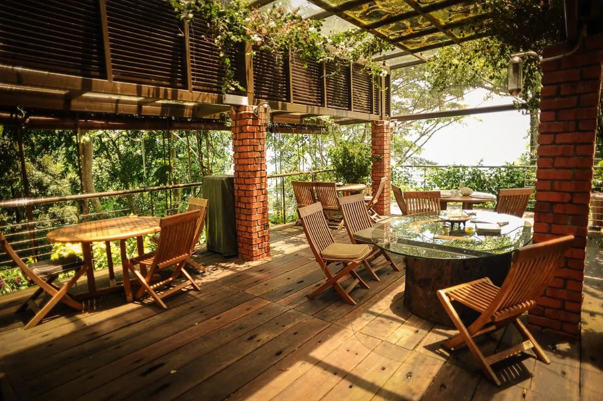 Day in MaliHom Private Estate