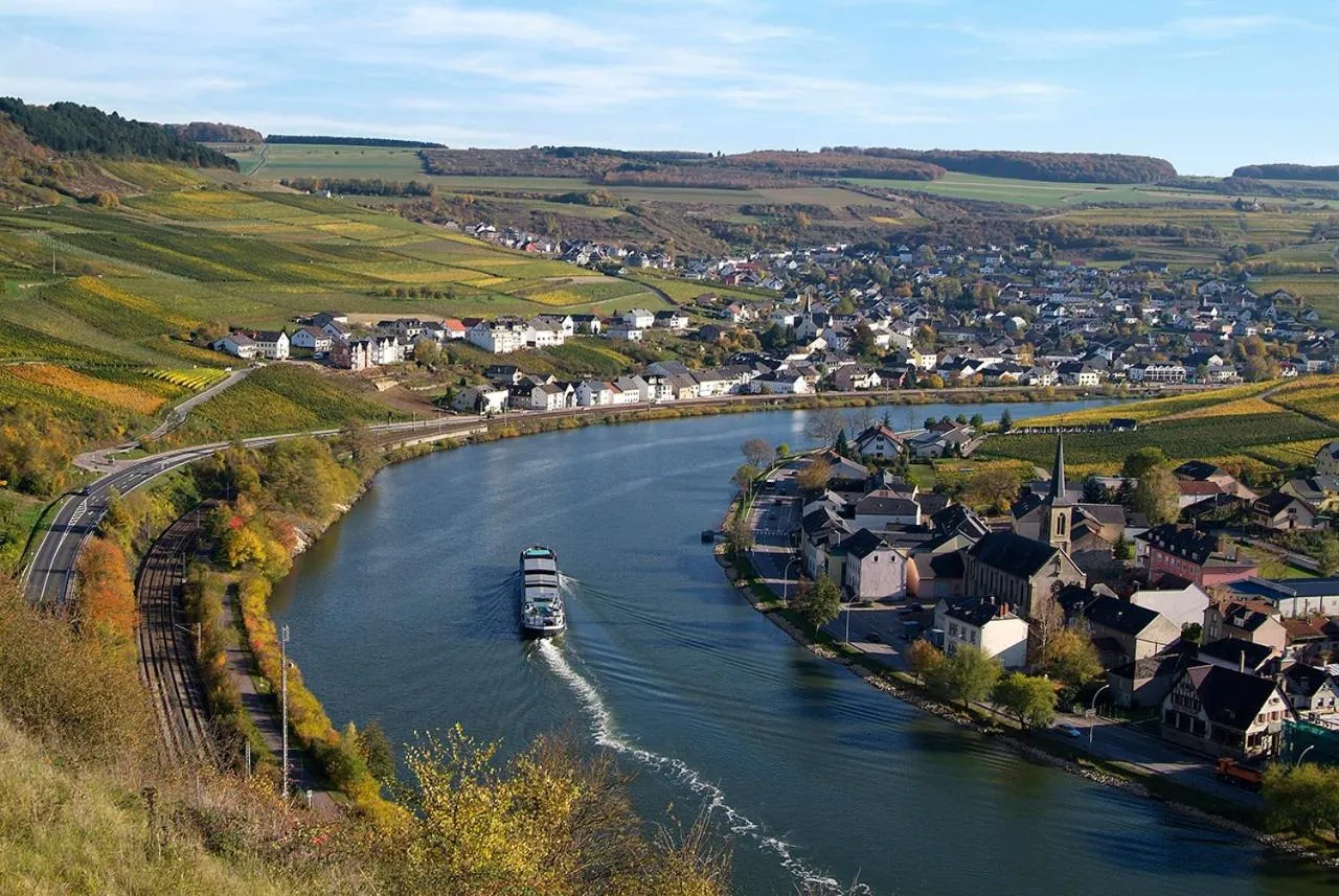 Nearby landmark in Weingut und Gästehaus Apel