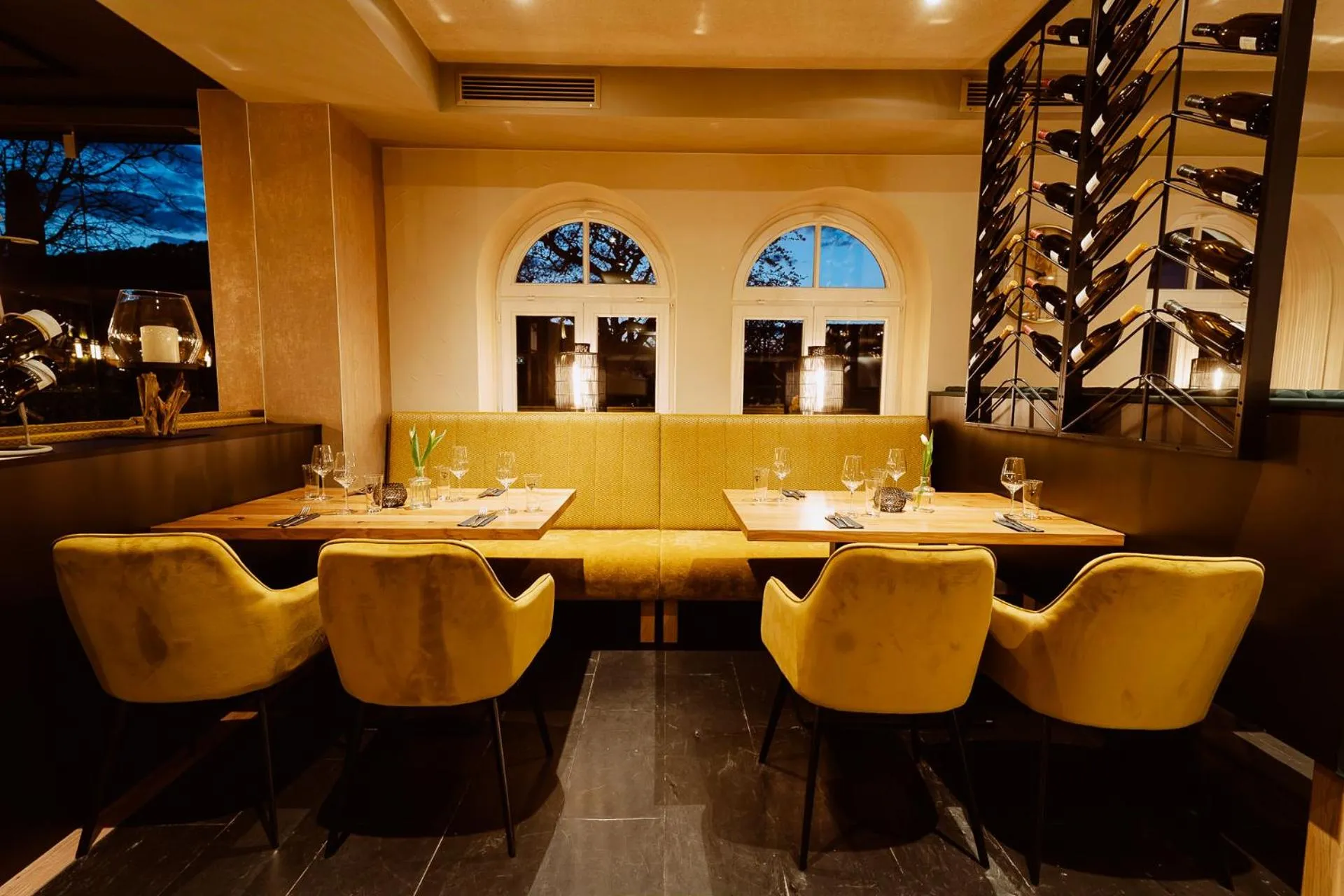 Restaurant/places to eat in Weingut und Gästehaus Apel