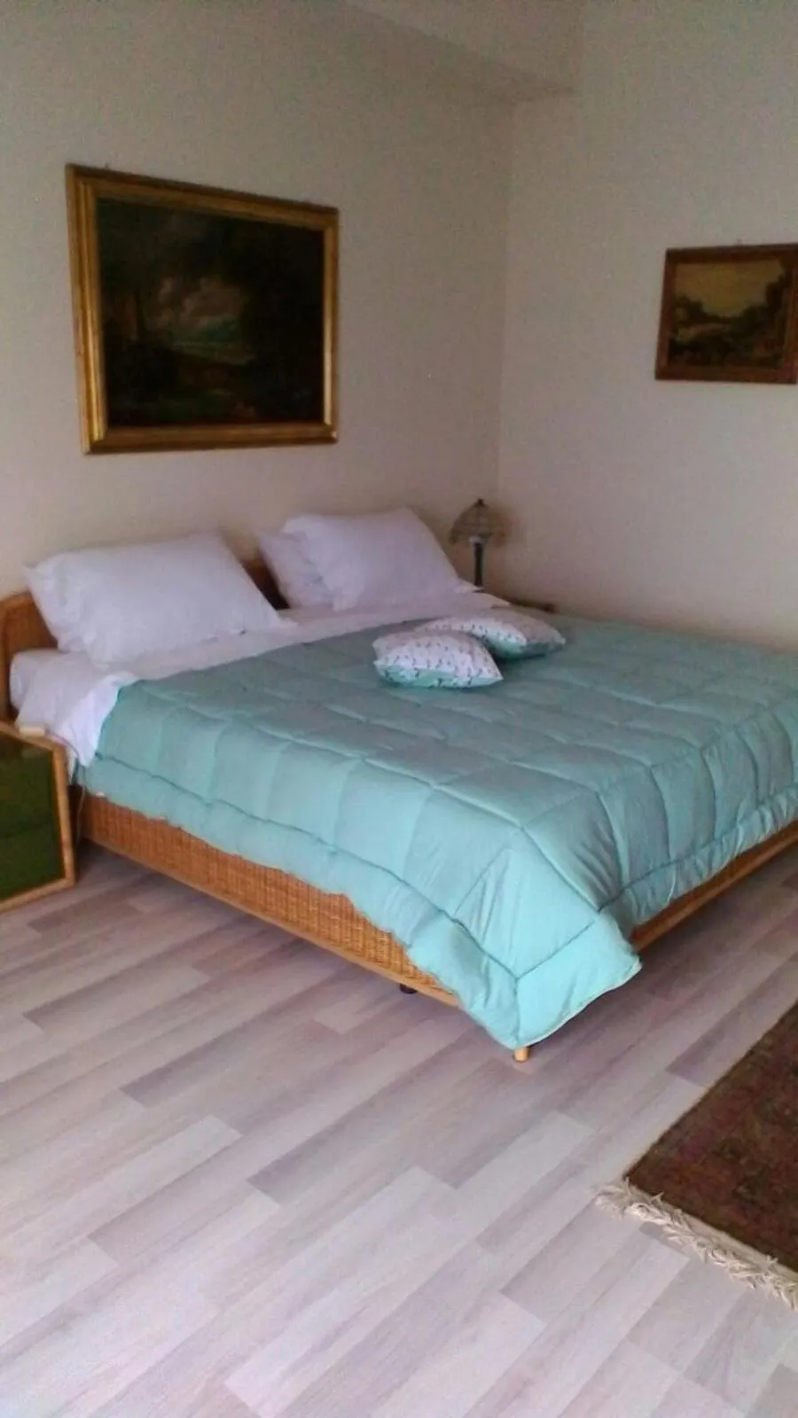 Un tuffo nella baia di Capomulini