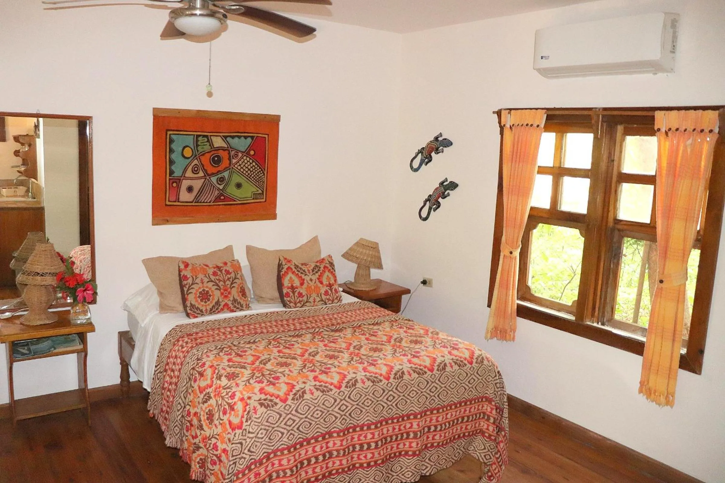 Bed in Posada Arco Iris, West End