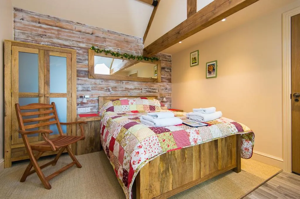 Bed in Widbrook Barns