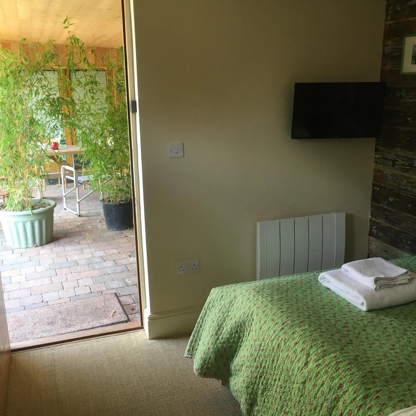 Bed in Widbrook Barns