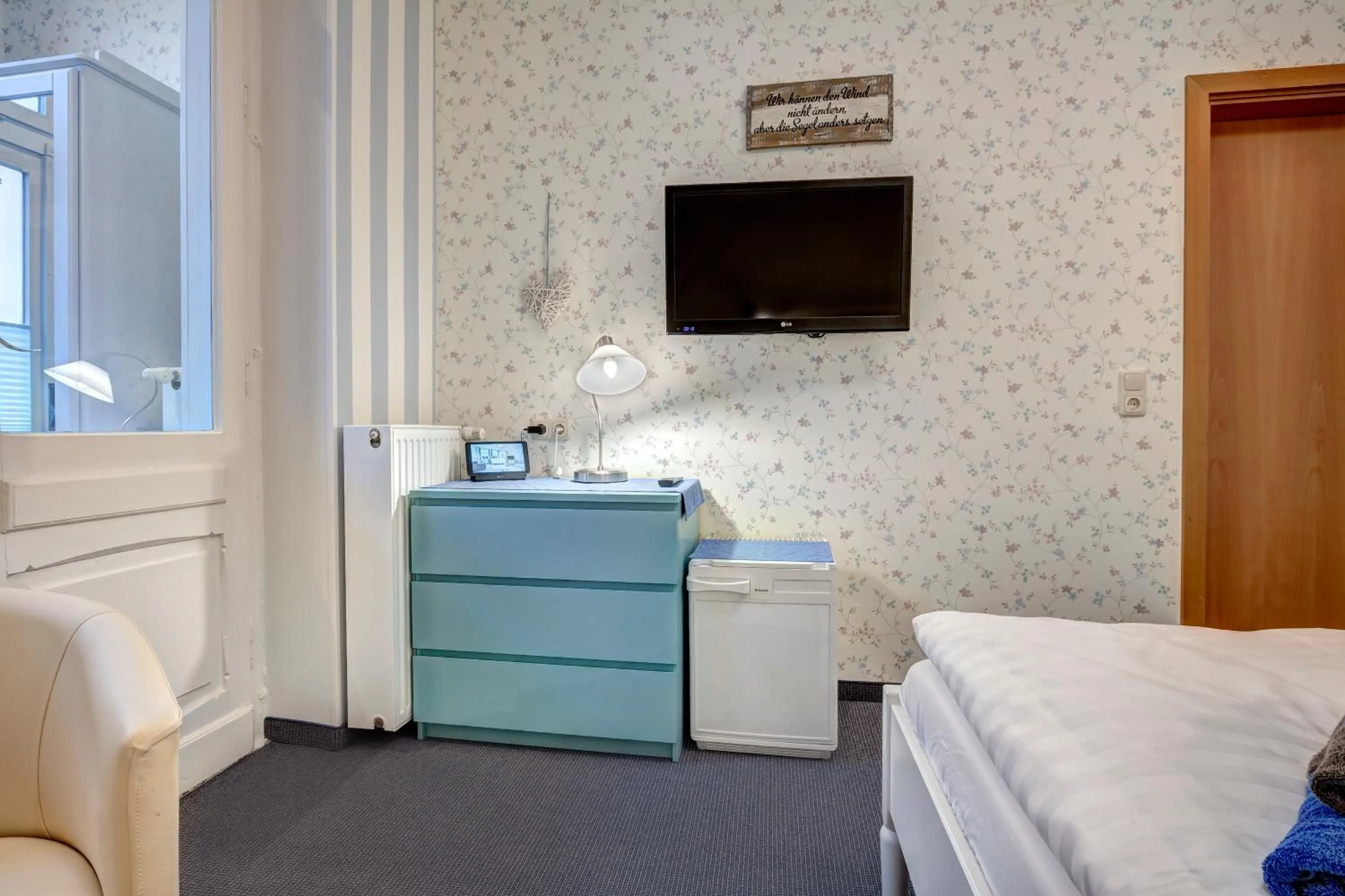 Photo of the whole room, Bed in Hotel Villa Seeschlößchen